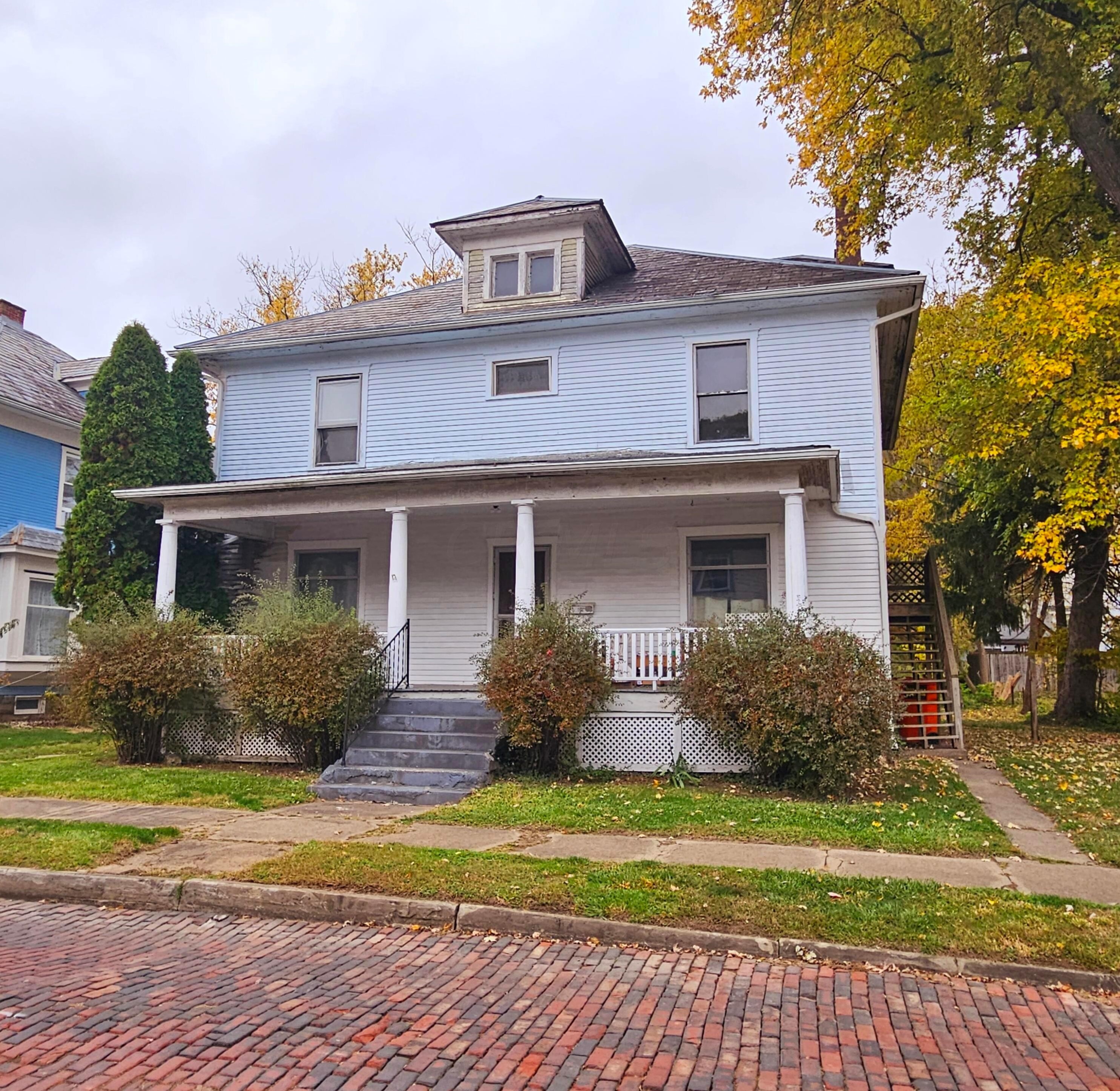117 E Hamtramck St, Mount Vernon, OH 43050