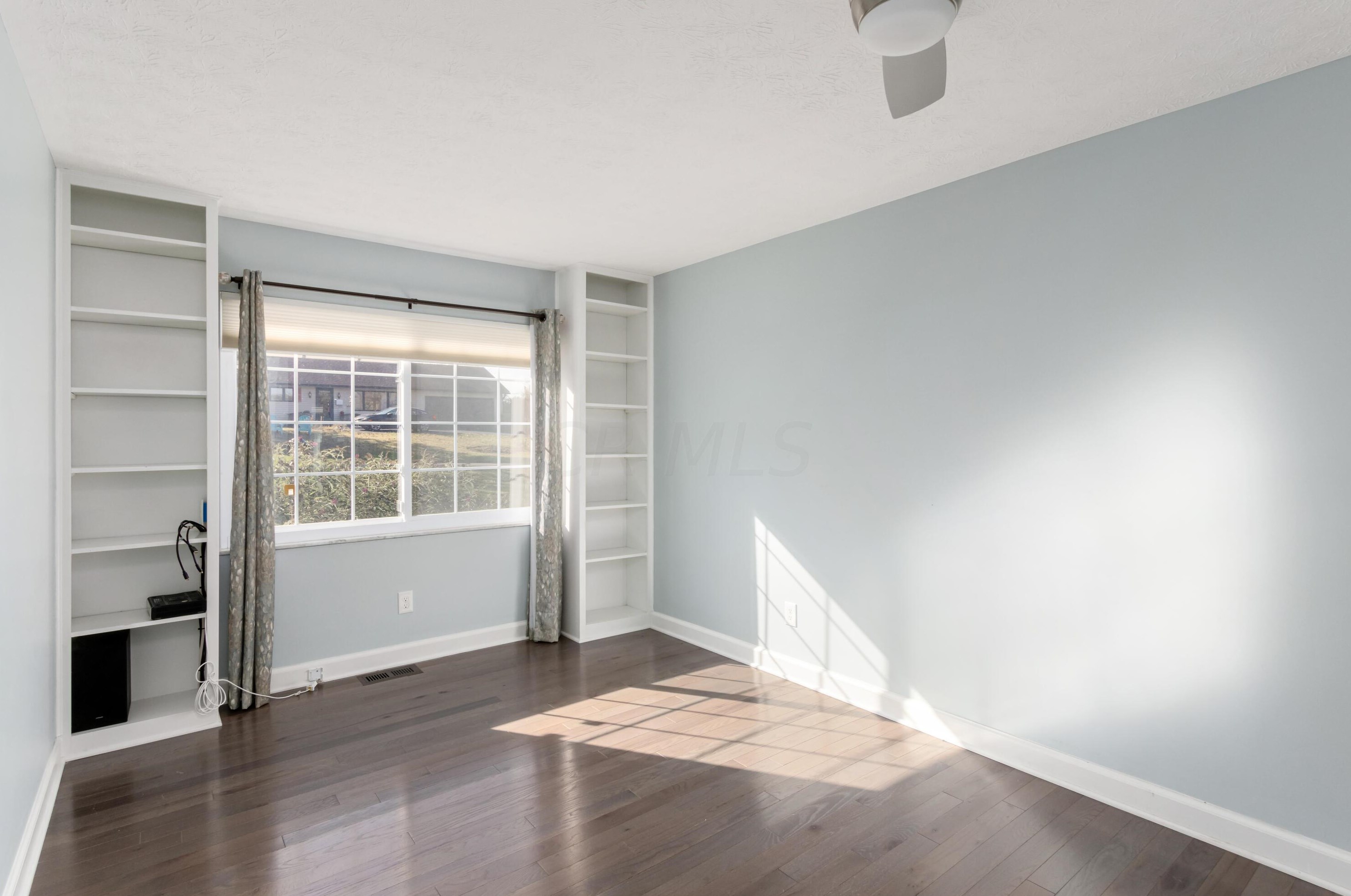 420 Charleston Ave, Columbus OH  43214-1302 exterior