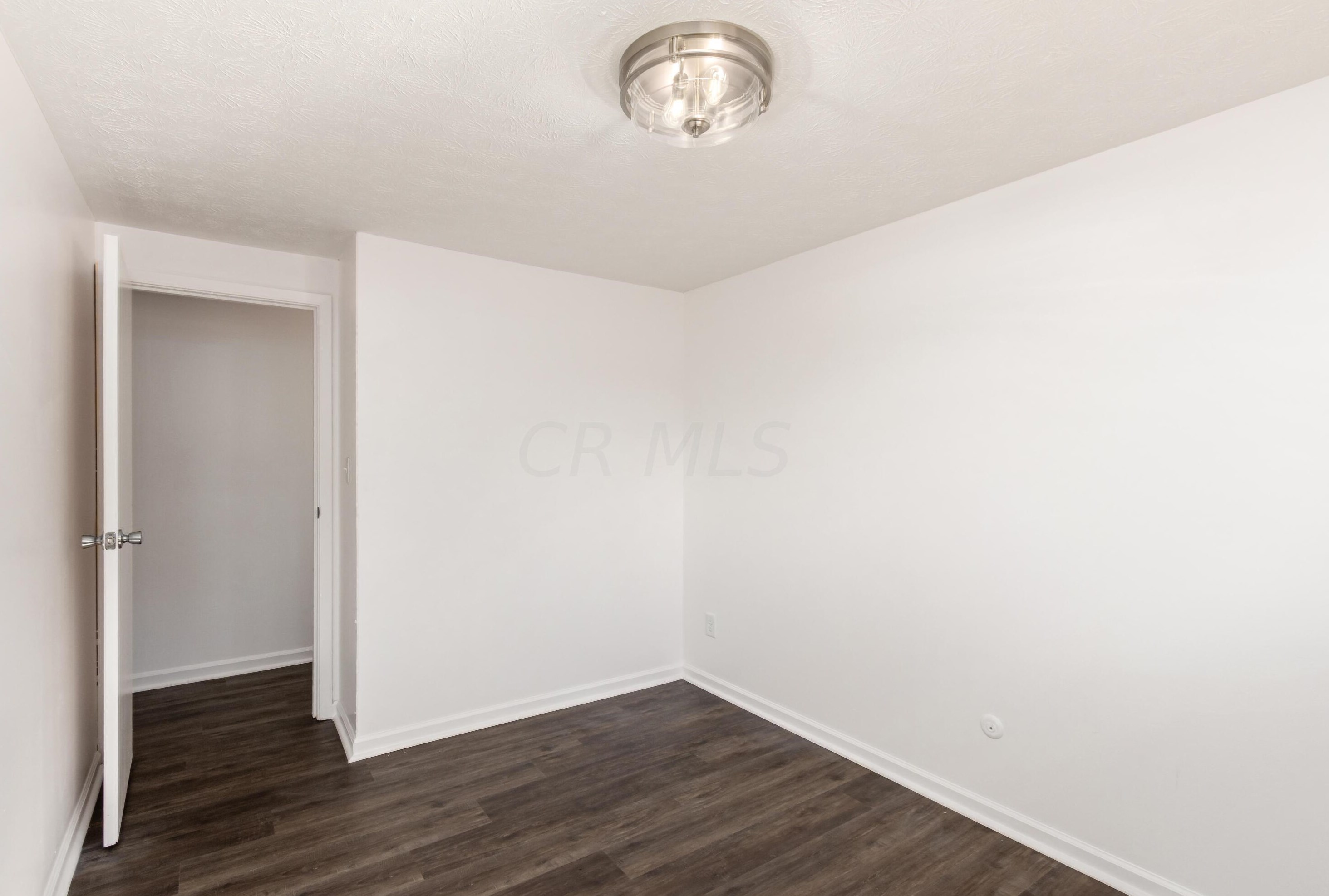 420 Charleston Ave, Columbus OH  43214-1302 exterior