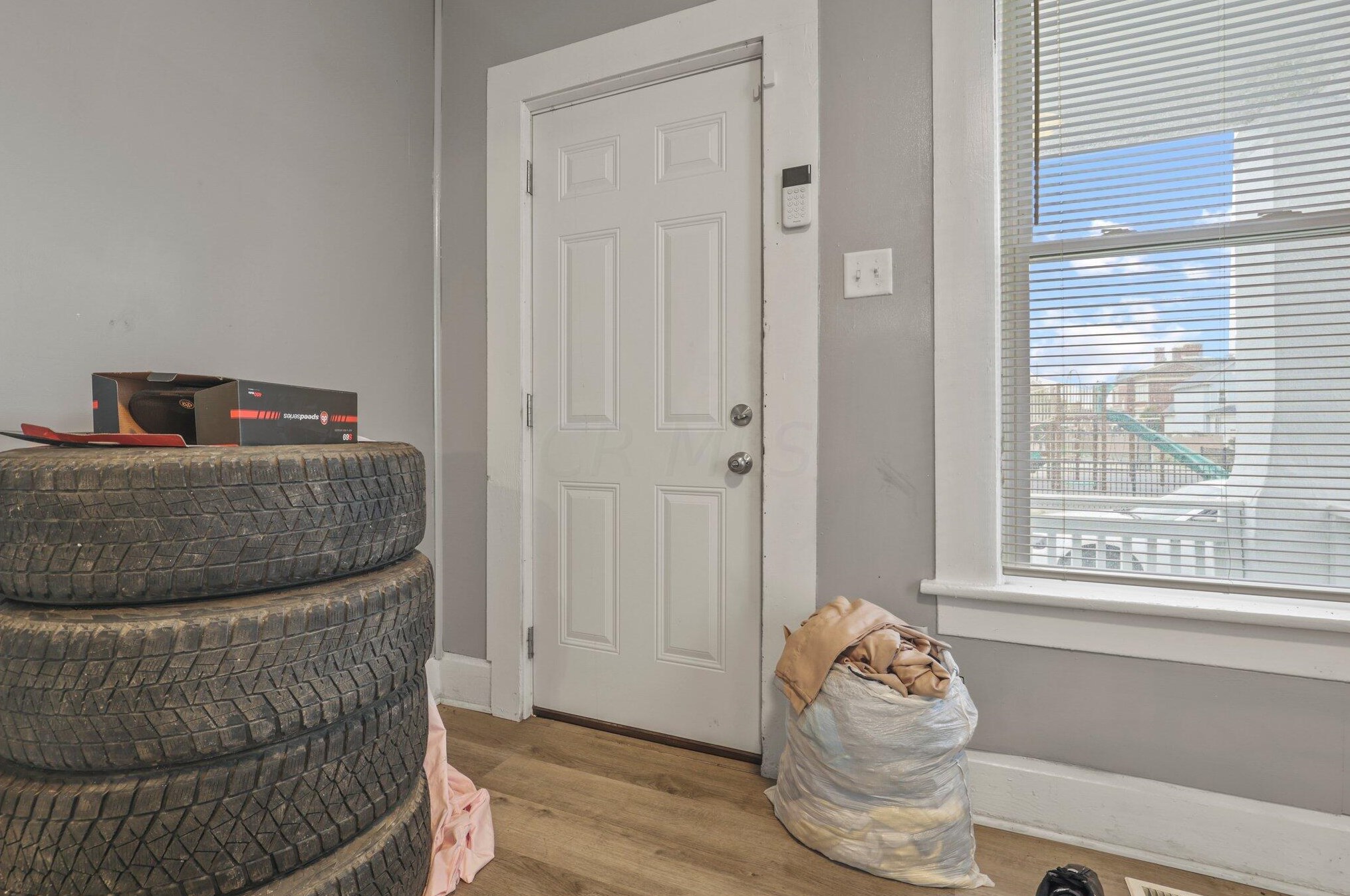 322 Stanaford Pl, Columbus OH  43207-1958 exterior