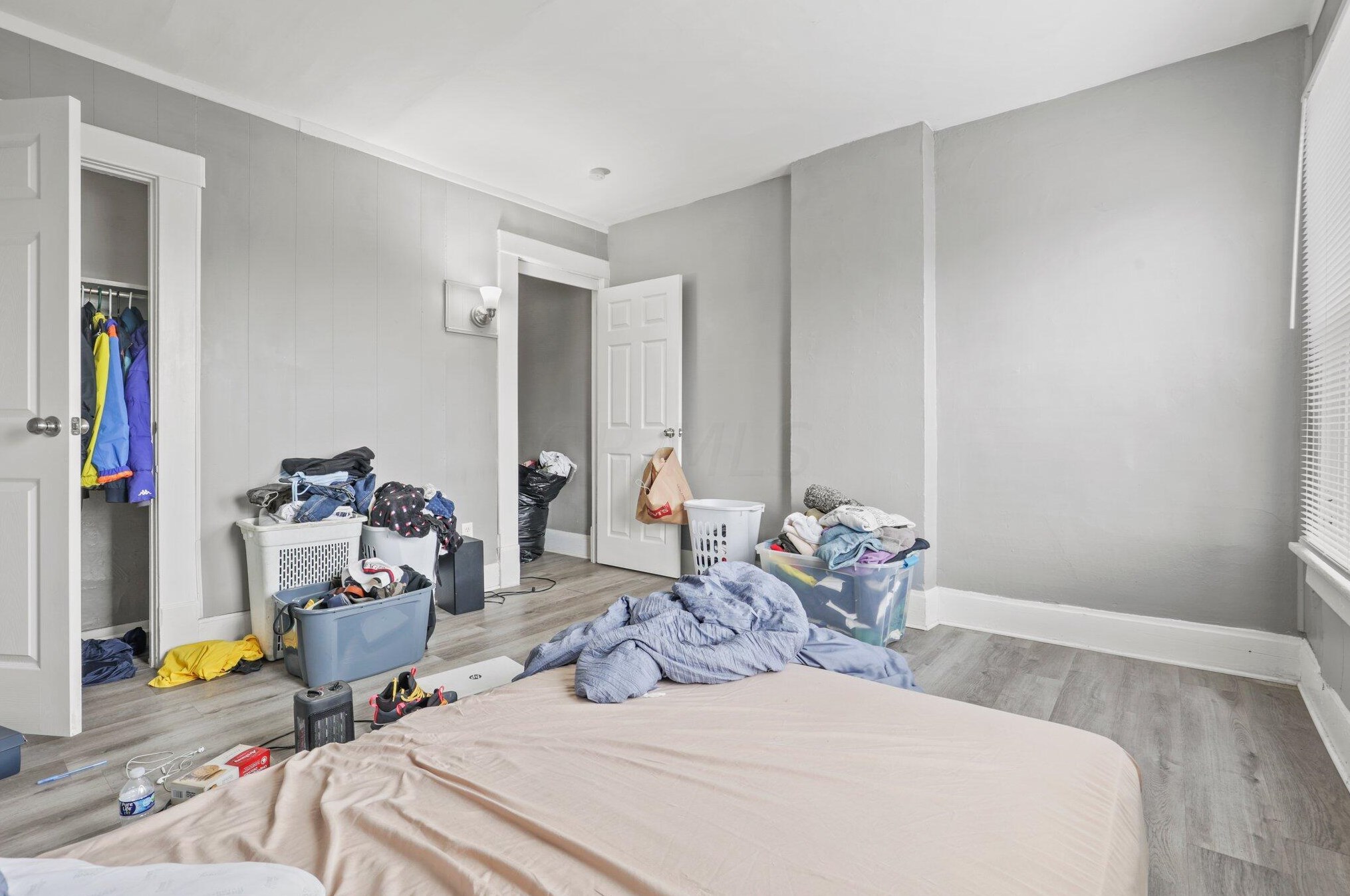 322 Stanaford Pl, Columbus OH  43207-1958 exterior