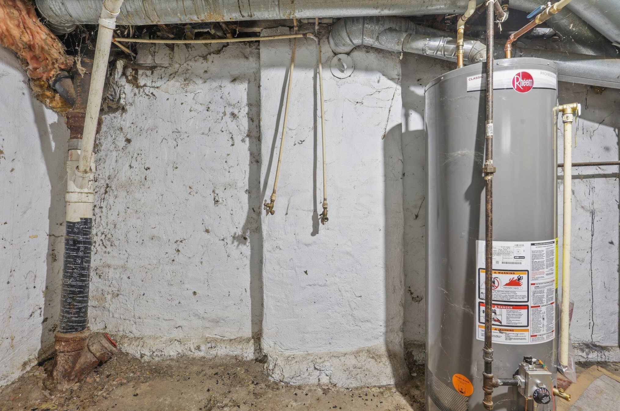 322 Stanaford Pl, Columbus OH  43207-1958 exterior