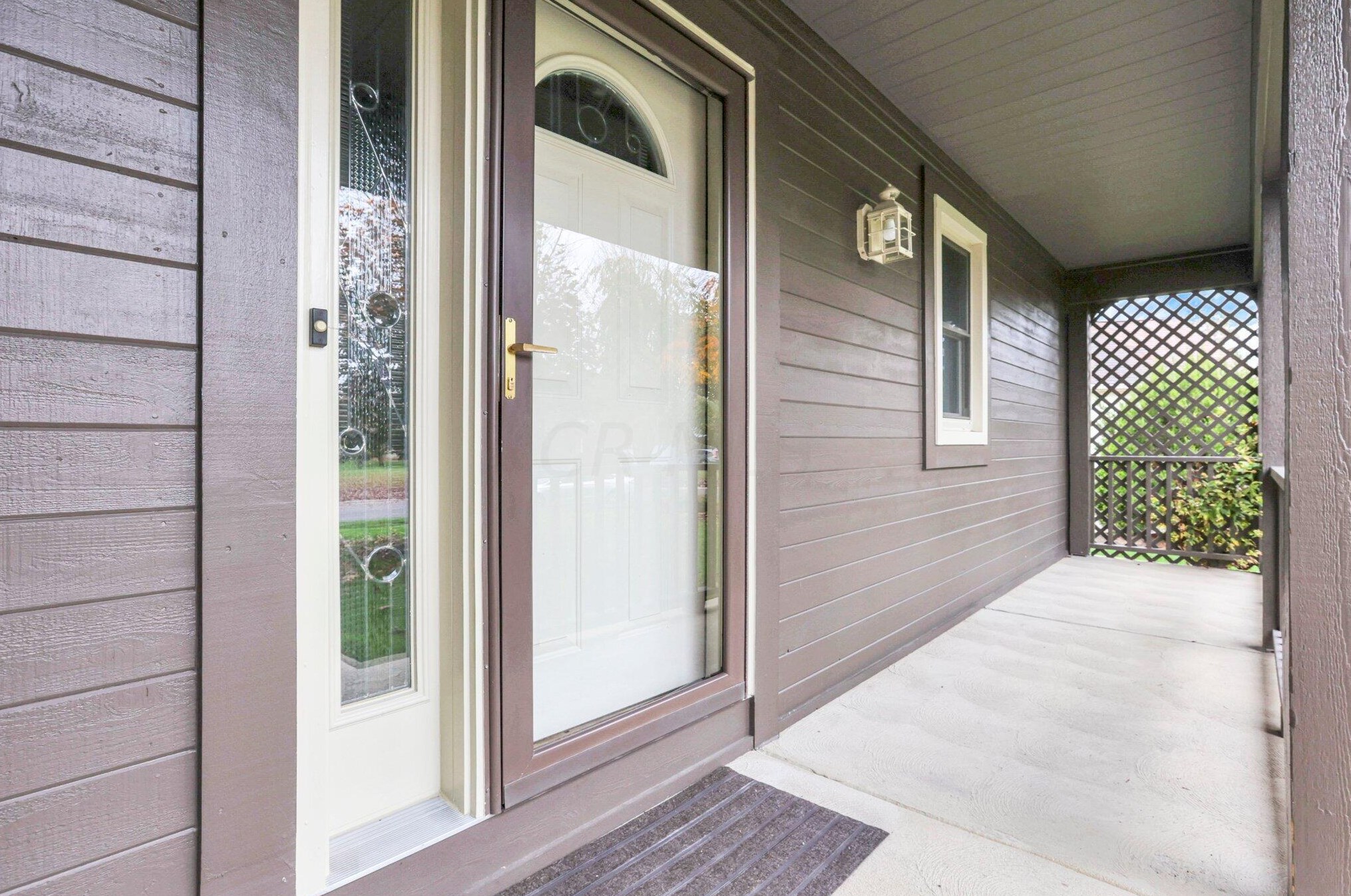 93 Elmwood St, Pickerington, OH 43147-2011