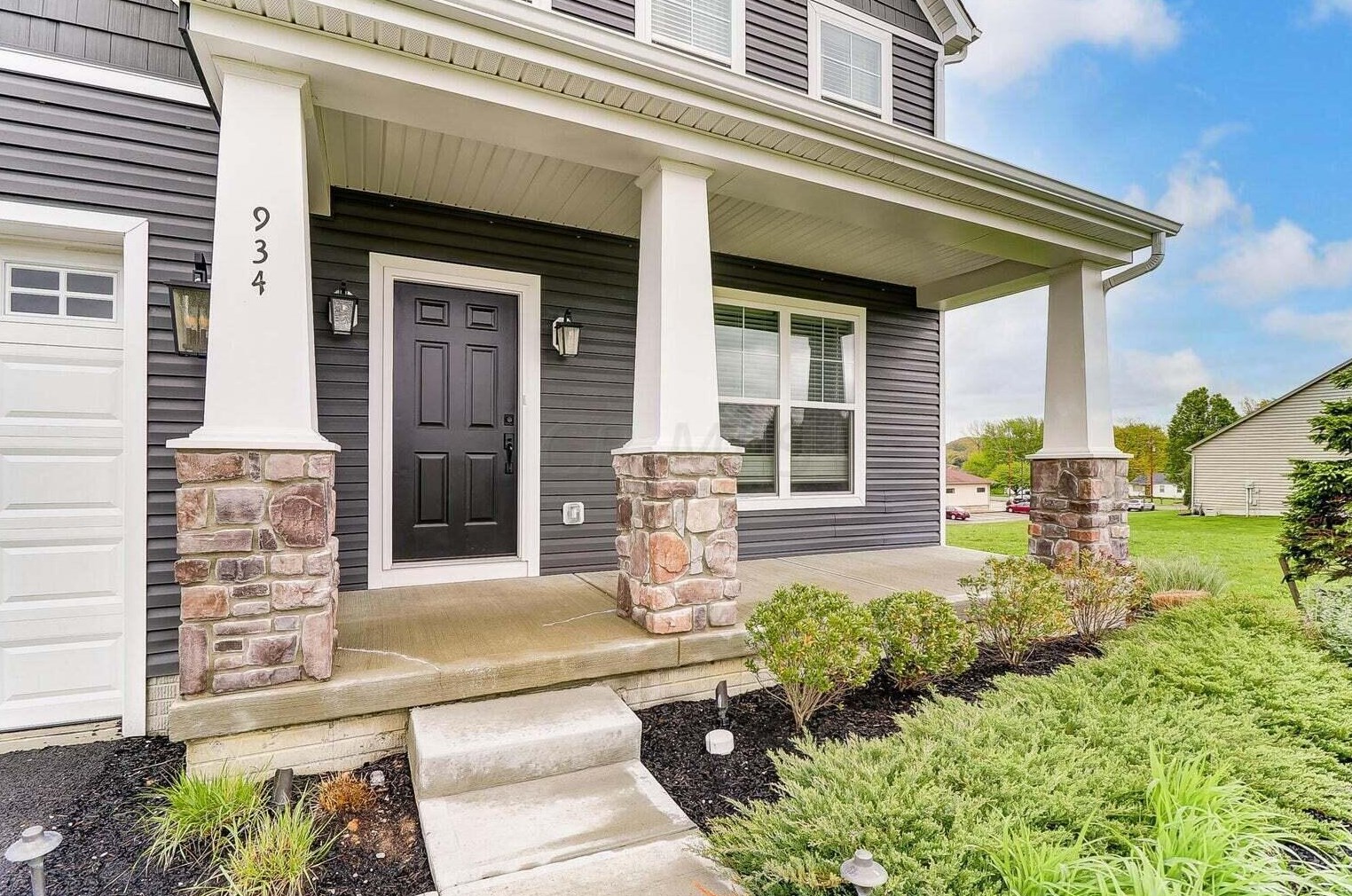 934 Thornhill Pl, Lancaster OH  43130-7730 exterior