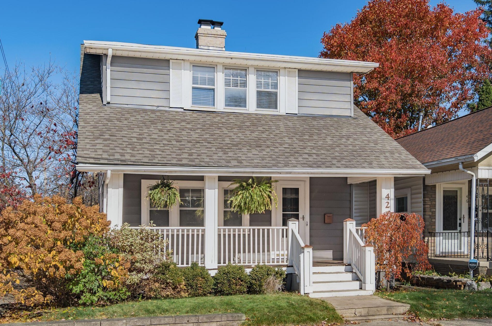 42 Hanford St, Columbus, OH 43206-3630