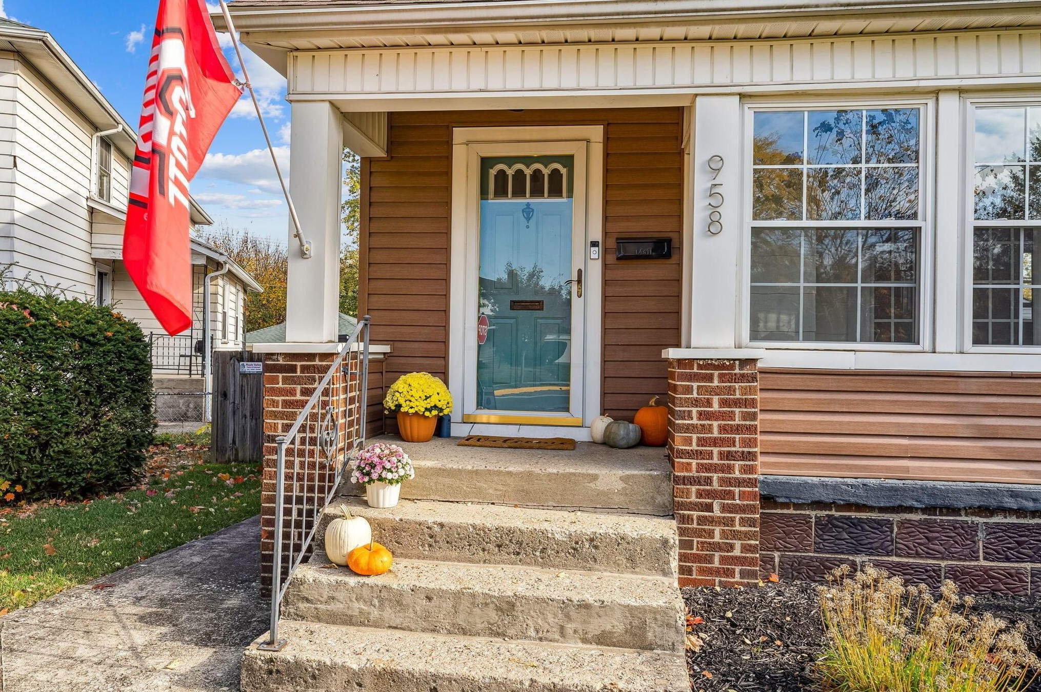 958 Timberman Rd, Columbus, OH 43212-3820