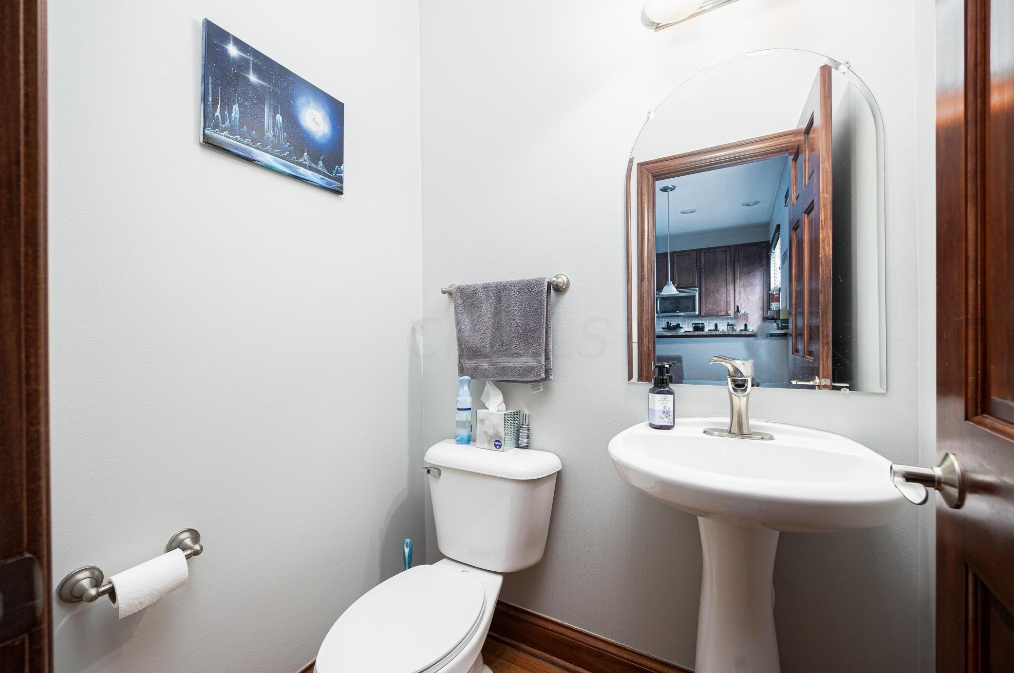 1832 Northwest Blvd, Columbus OH  43212-1670 exterior