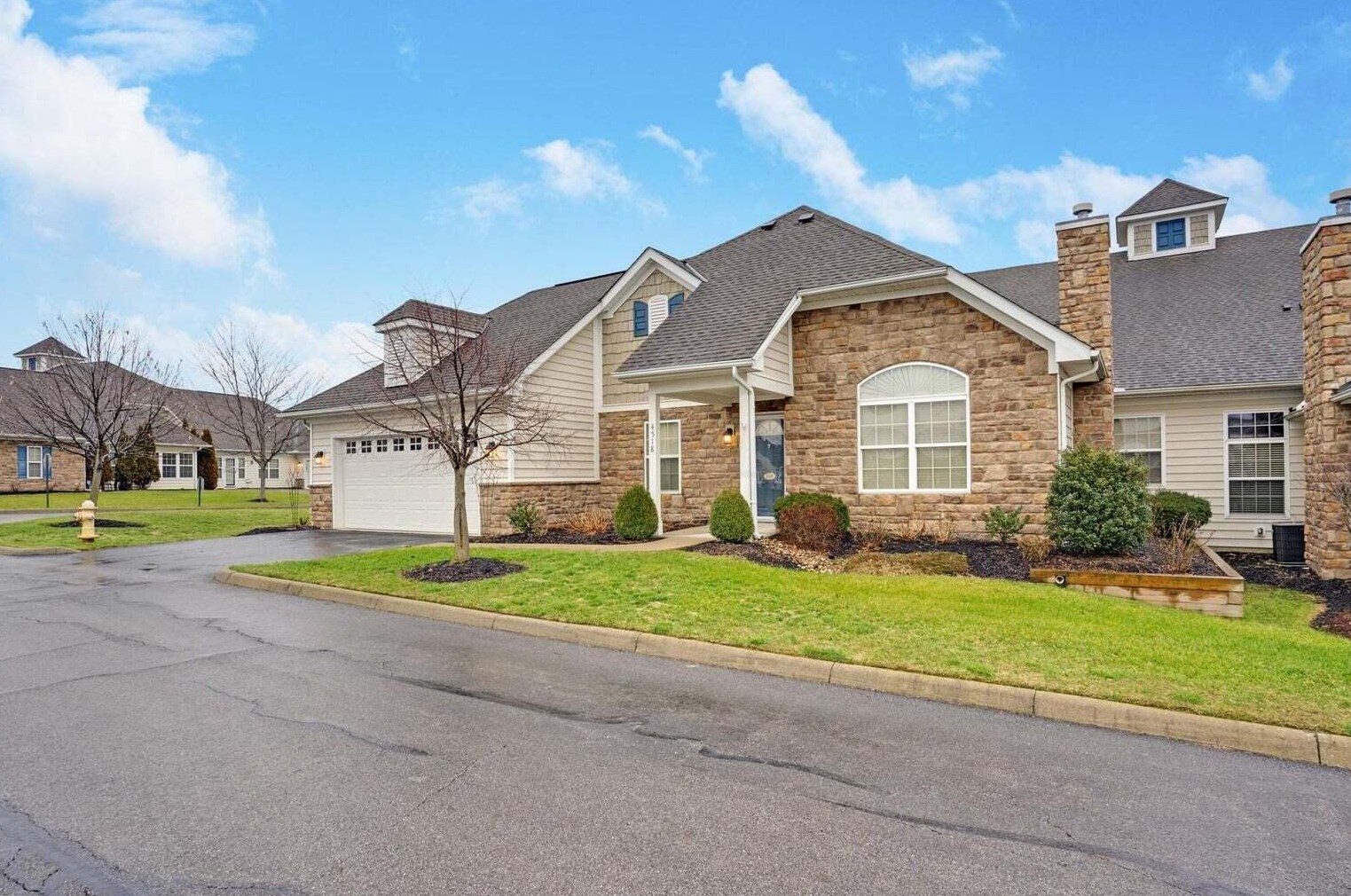 4518 Newport E Loop, Darbydale, OH 43123