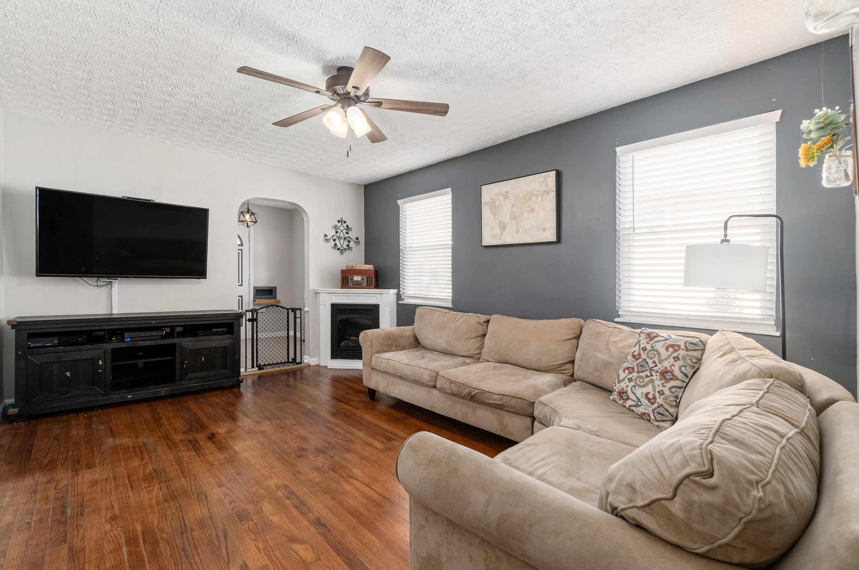 520 Eldon Ave, Columbus OH 43204-3702 exterior