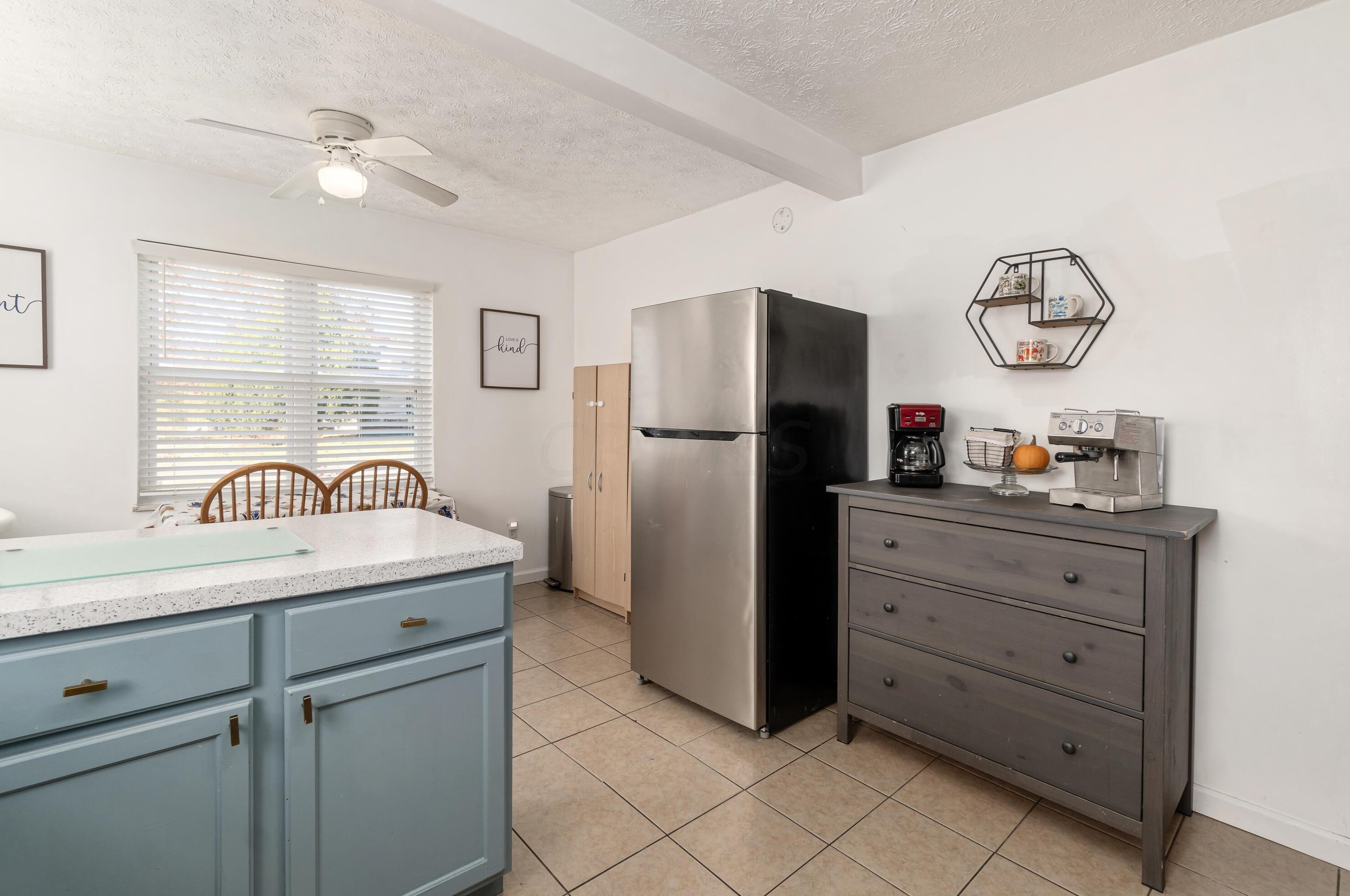 520 Eldon Ave, Columbus OH 43204-3702 exterior