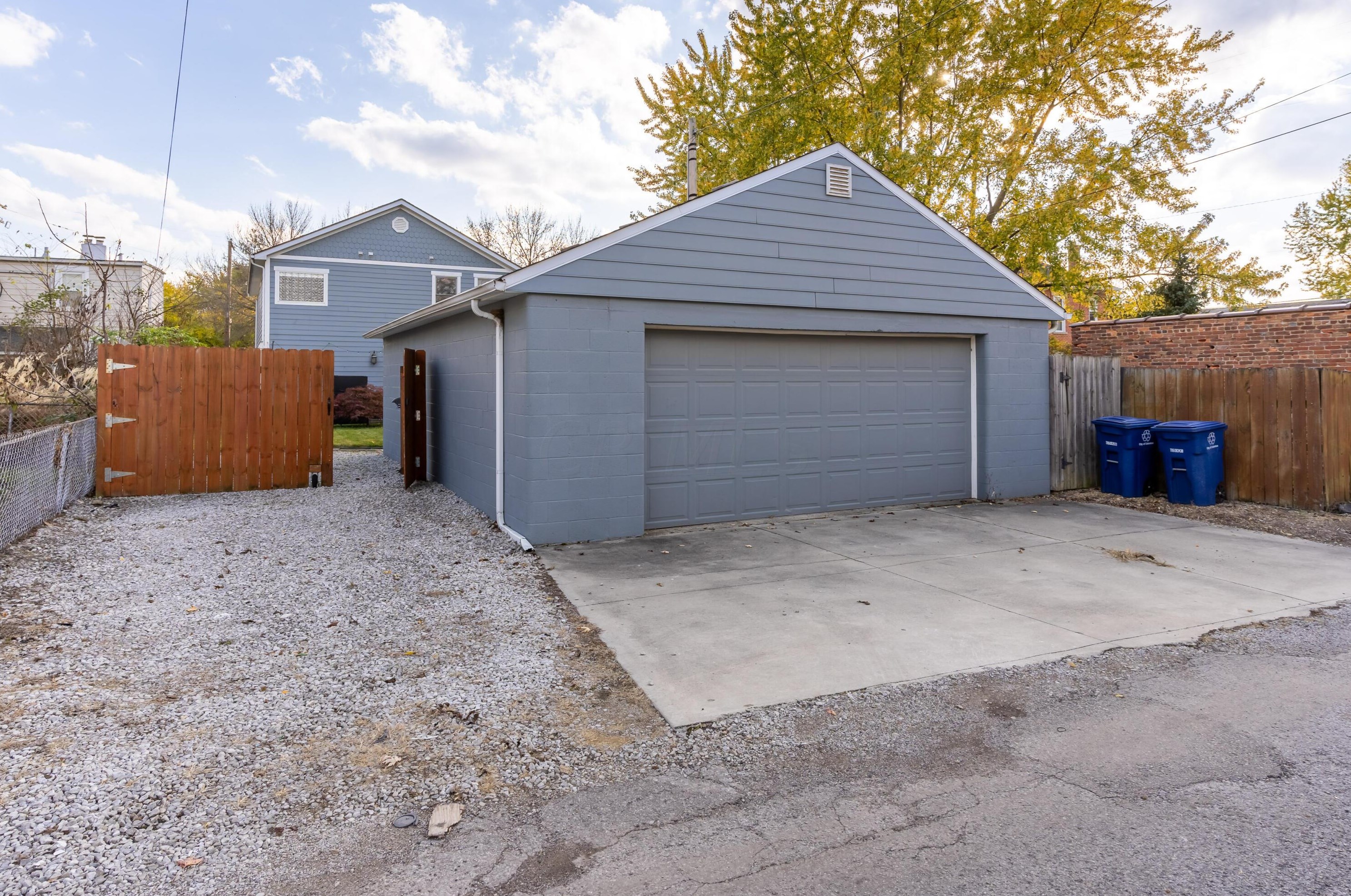 418 Forest St, Columbus OH  43206-2331 exterior