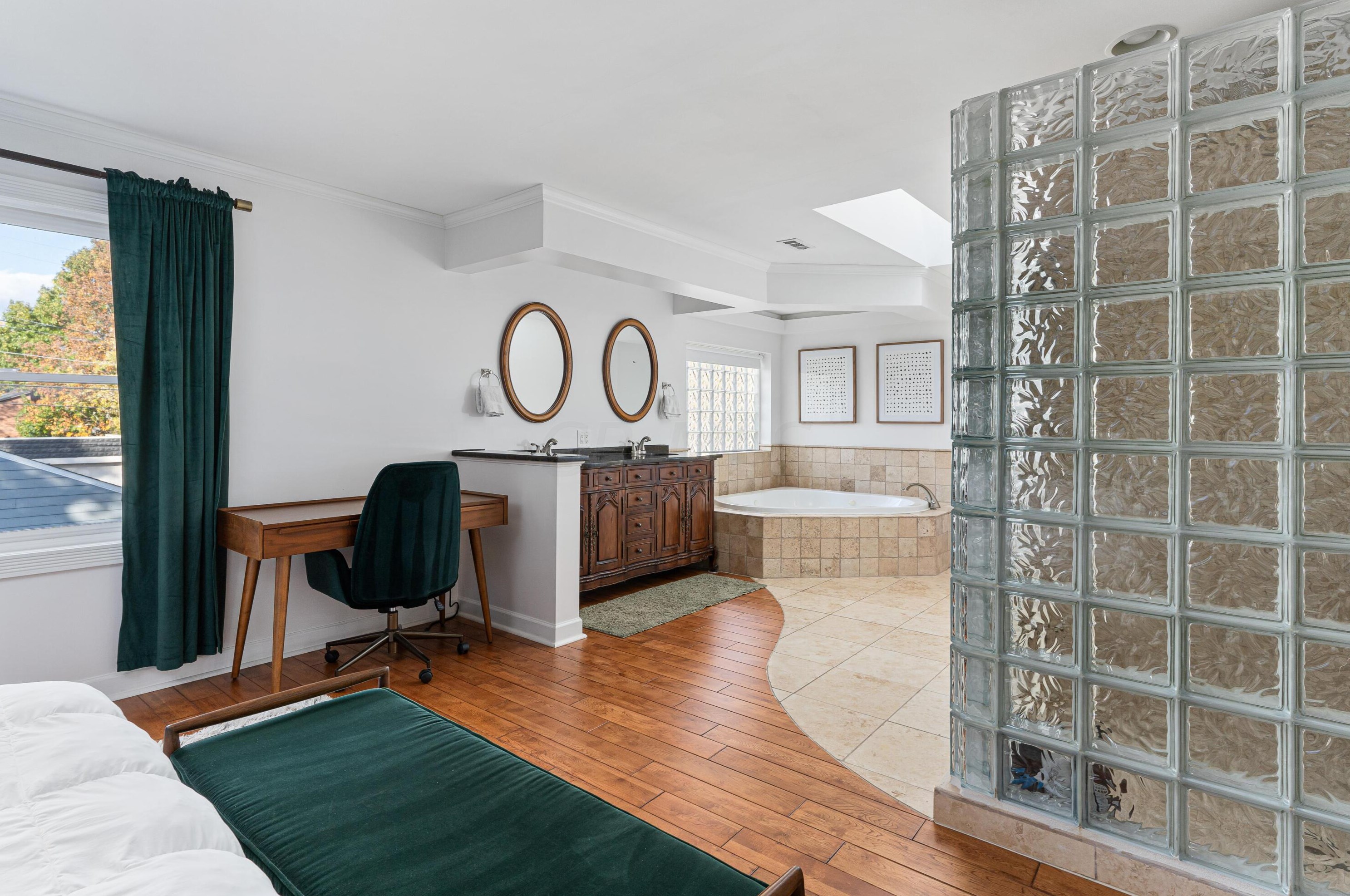 418 Forest St, Columbus OH  43206-2331 exterior