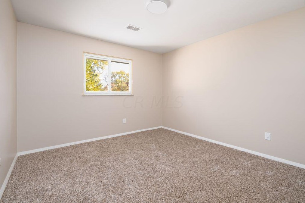 3720 Beulah Rd, Columbus OH 43224-2615 exterior