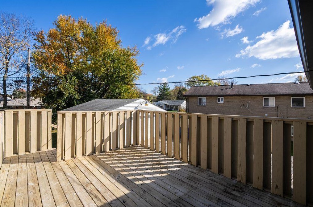 3720 Beulah Rd, Columbus OH 43224-2615 exterior