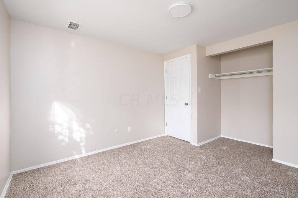 3720 Beulah Rd, Columbus OH 43224-2615 exterior