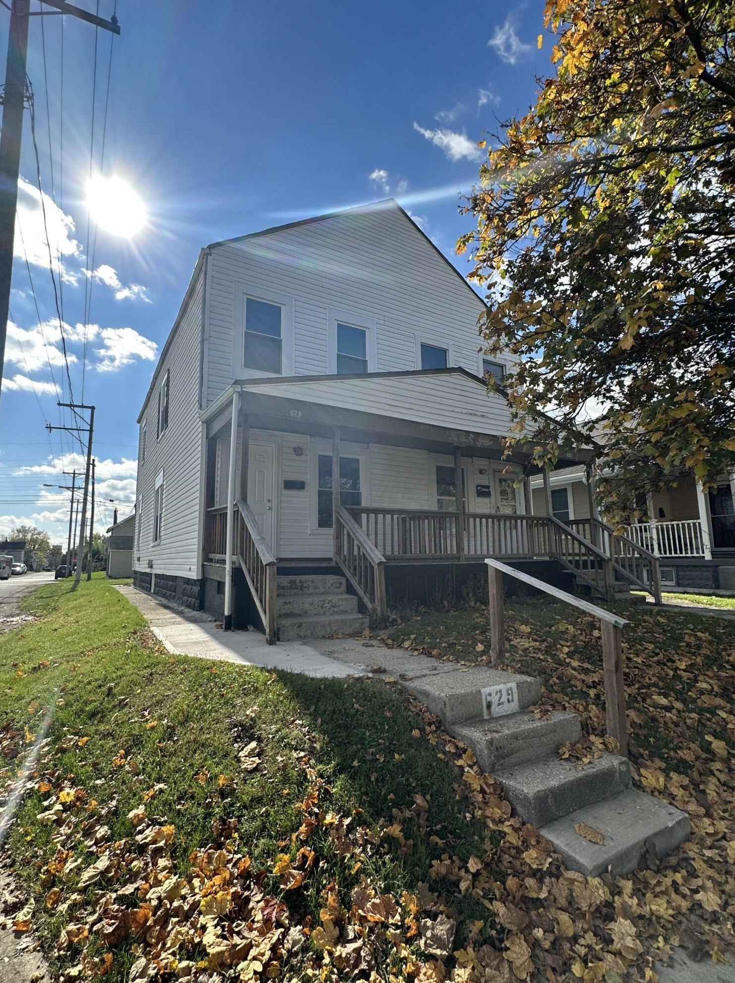 629 Sheldon Ave, Columbus OH  43207-1349 exterior
