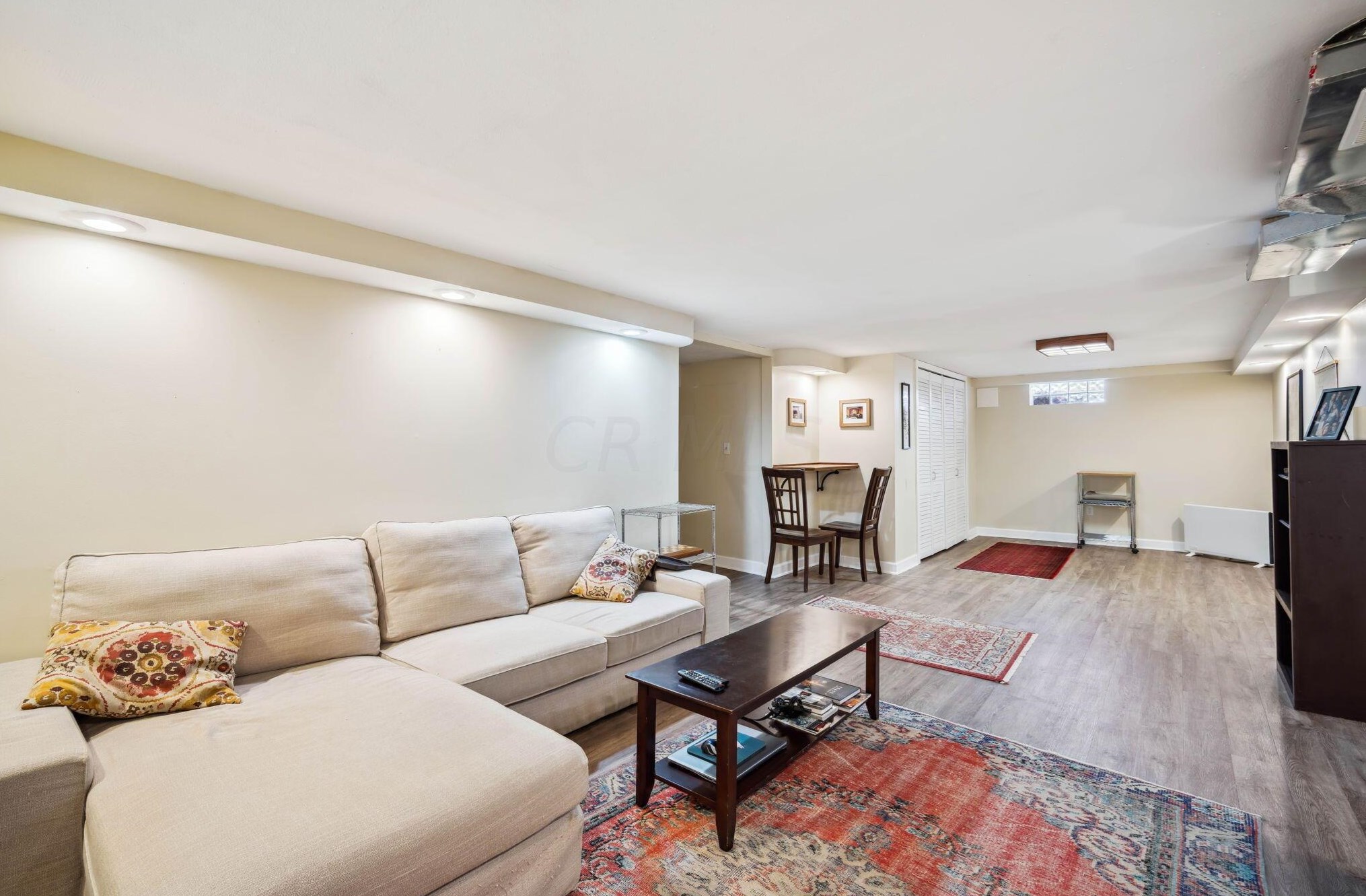 555 Chatham Rd, Columbus OH  43214-3321 exterior