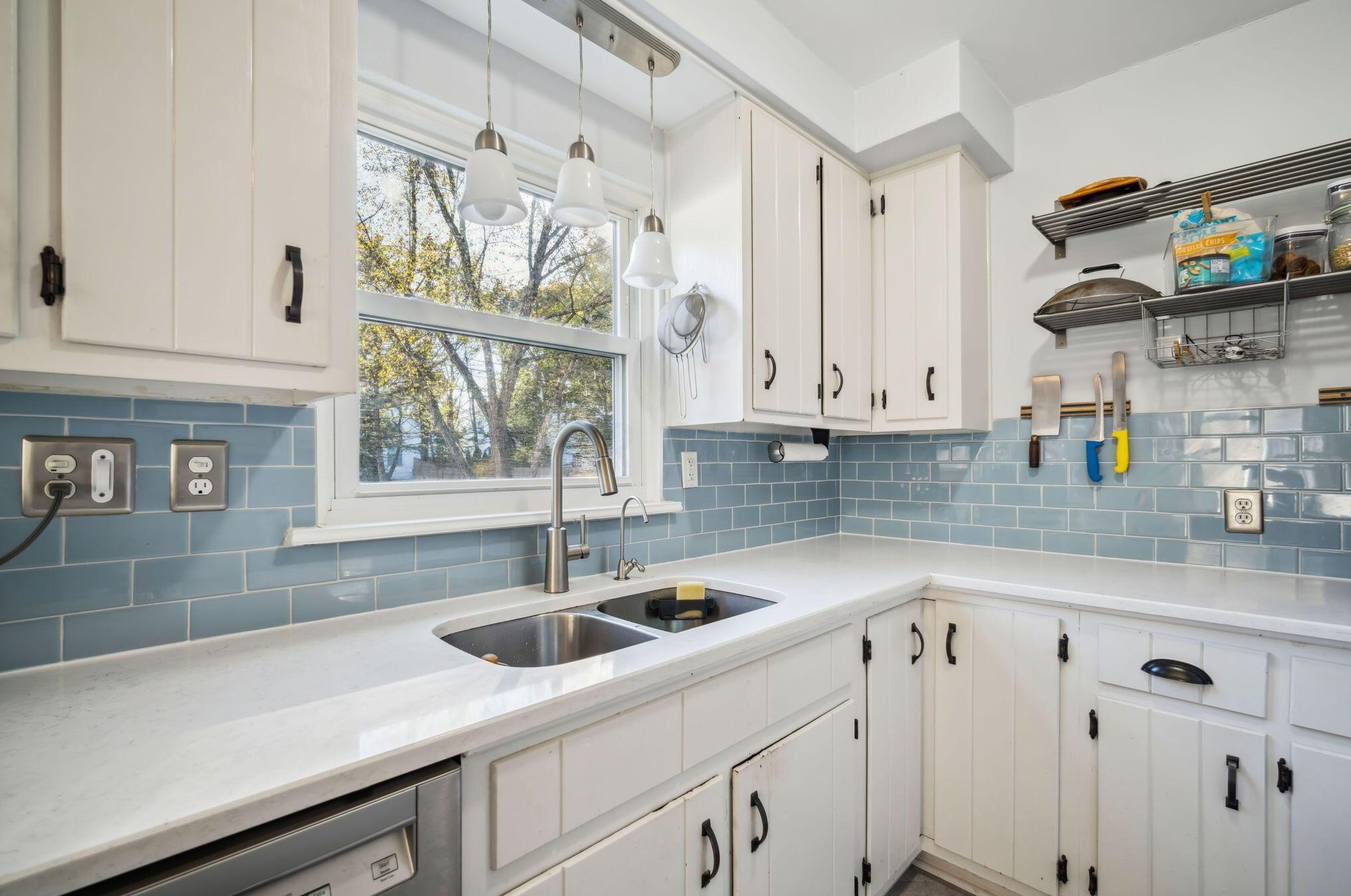 555 Chatham Rd, Columbus OH  43214-3321 exterior