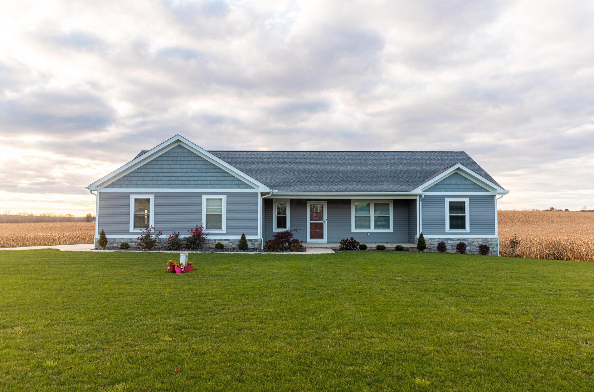 15629 Mcclelland Rd, Fredricktwn, OH 43019
