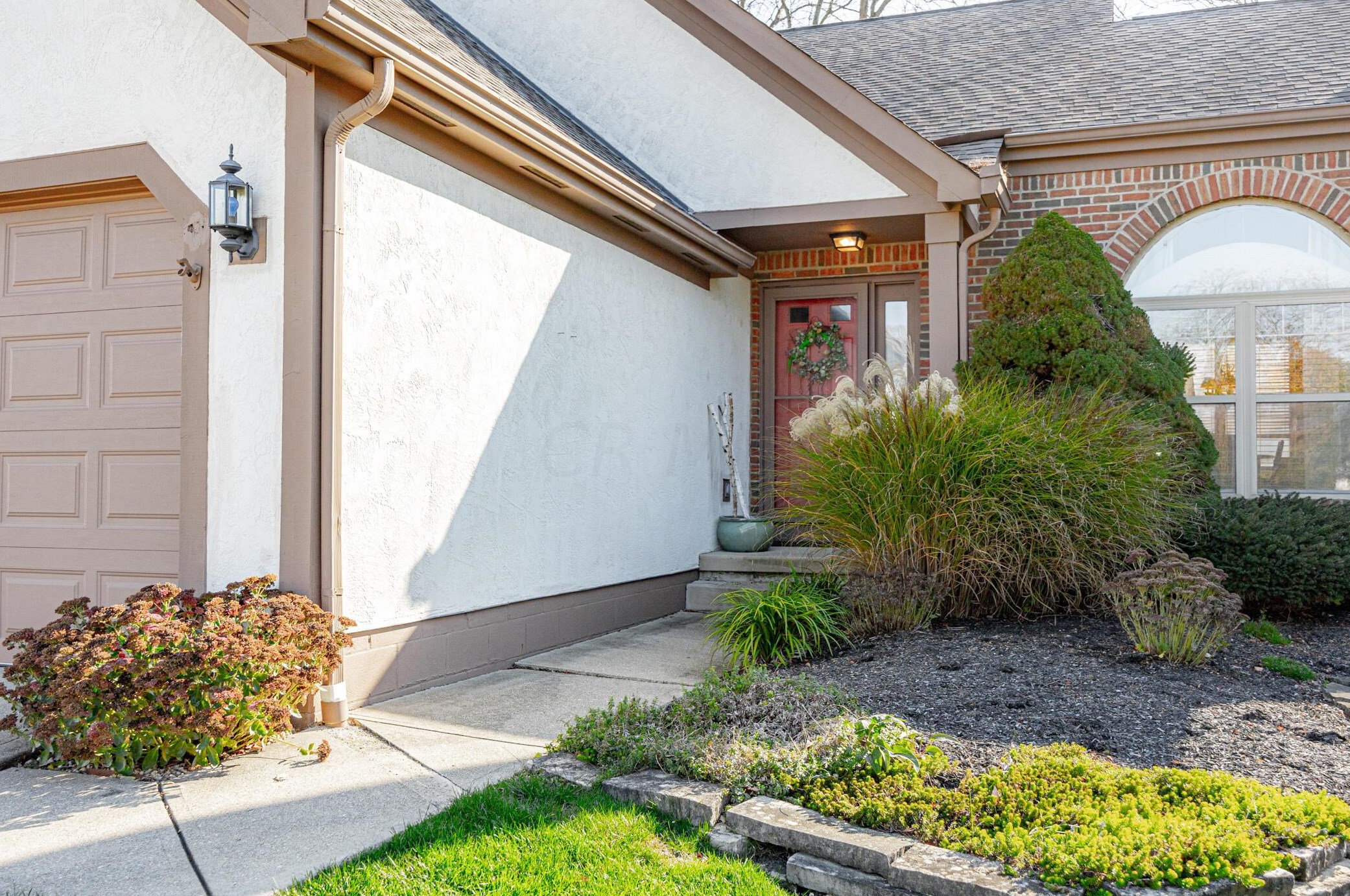 146 Cobblestone Ave, Westerville, OH 43081-4588