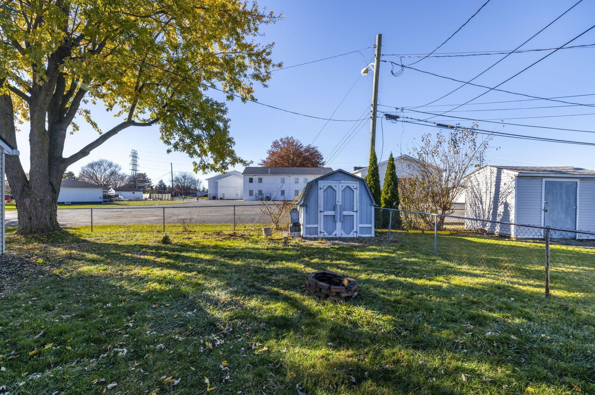 592 Glendora Rd, Columbus OH  43207-4136 exterior