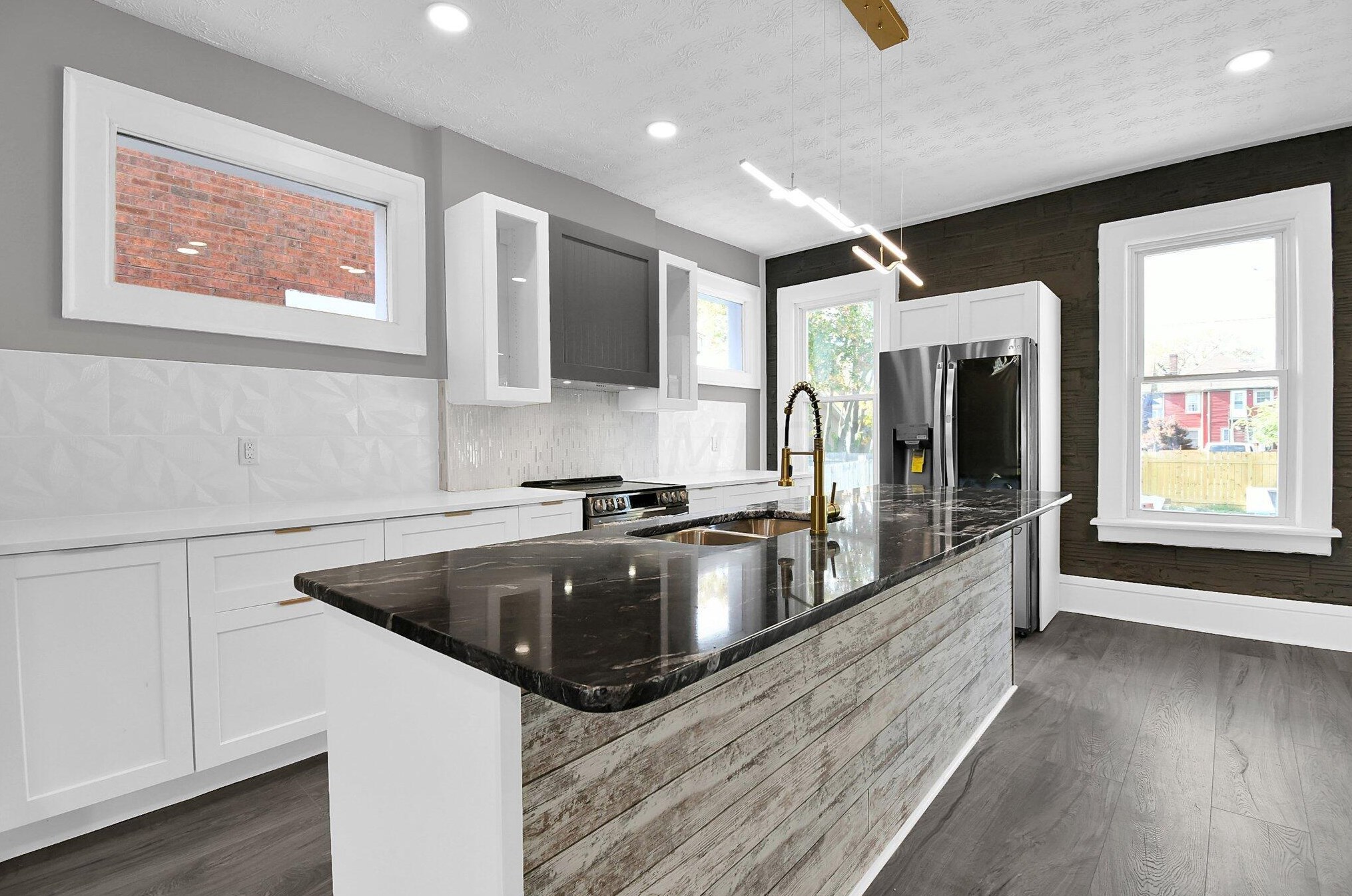 953 Studer Ave, Columbus OH 43206-3214 exterior