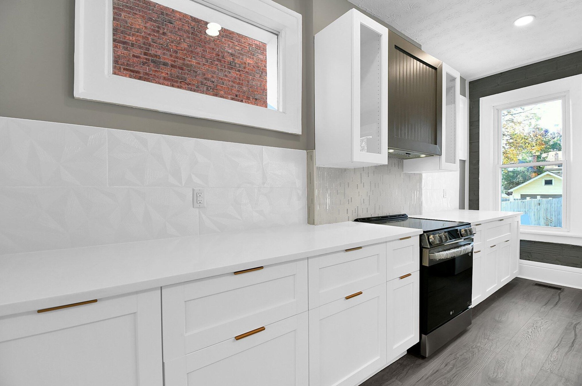 953 Studer Ave, Columbus OH 43206-3214 exterior