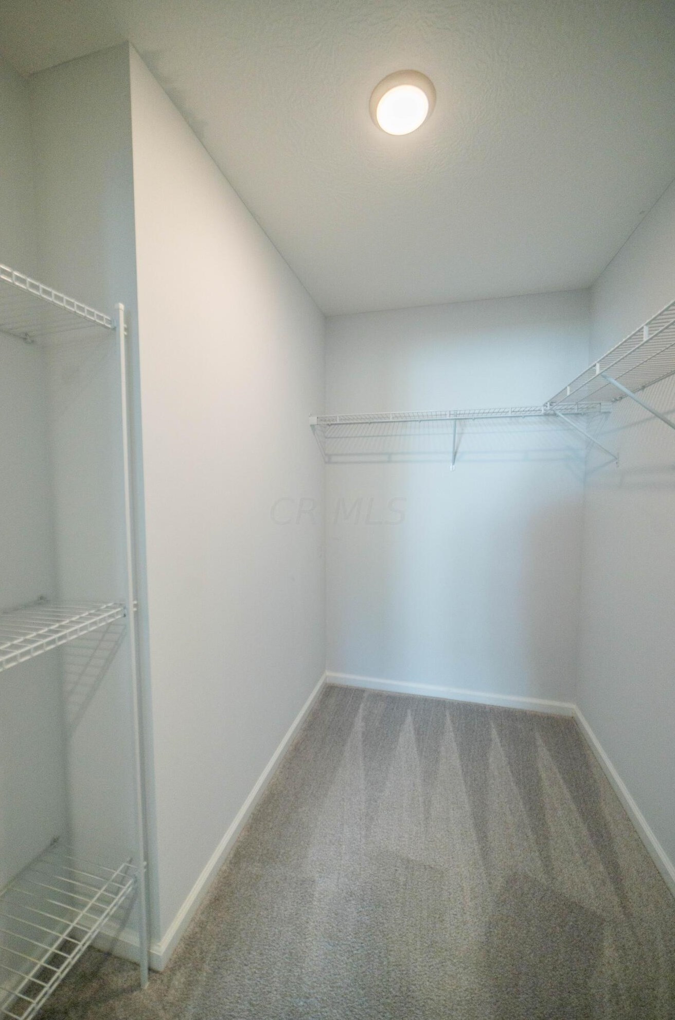 1407 Epworth Forest Dr, Lancaster OH  43130-7755 exterior