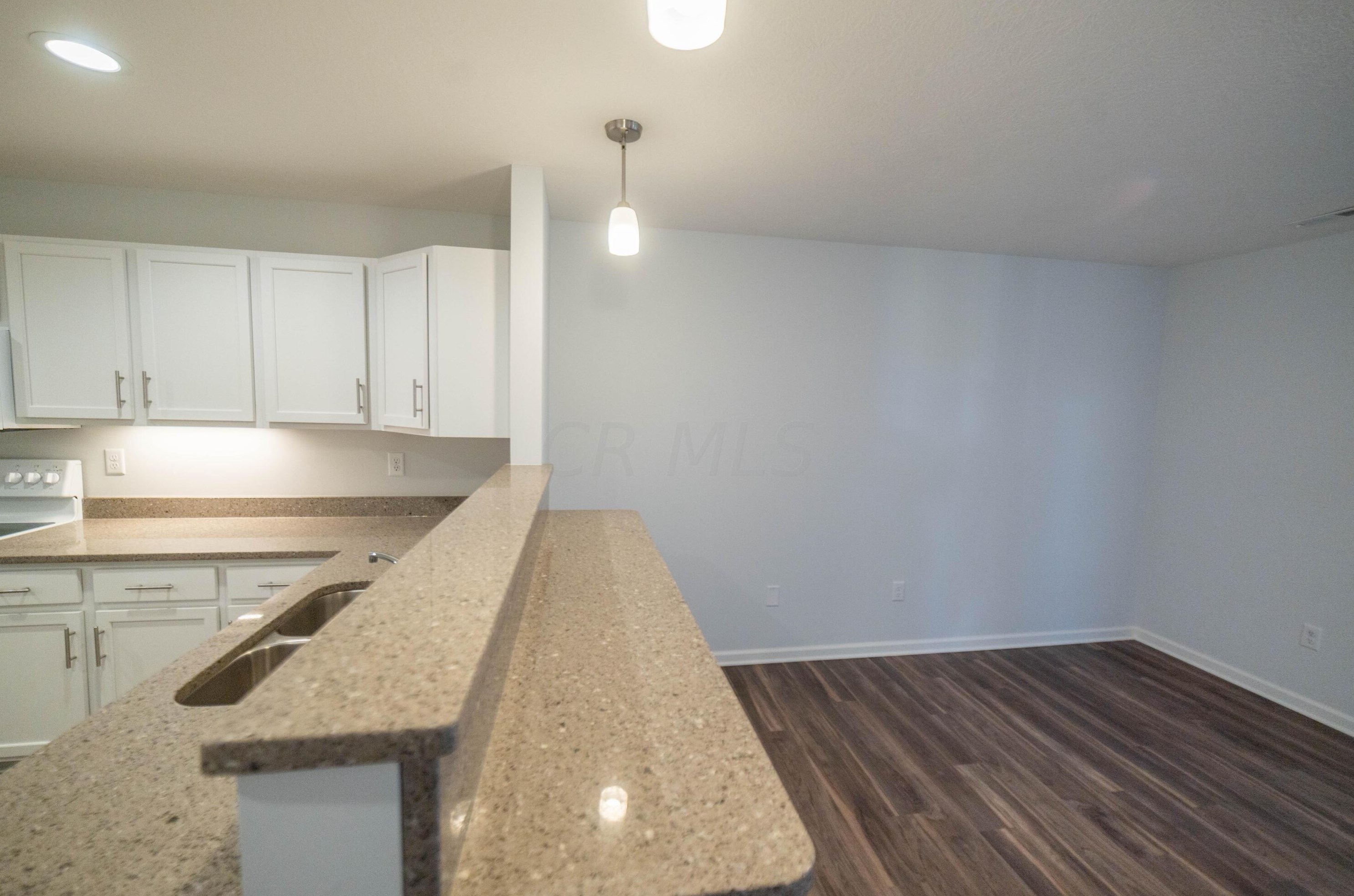 1407 Epworth Forest Dr, Lancaster OH  43130-7755 exterior