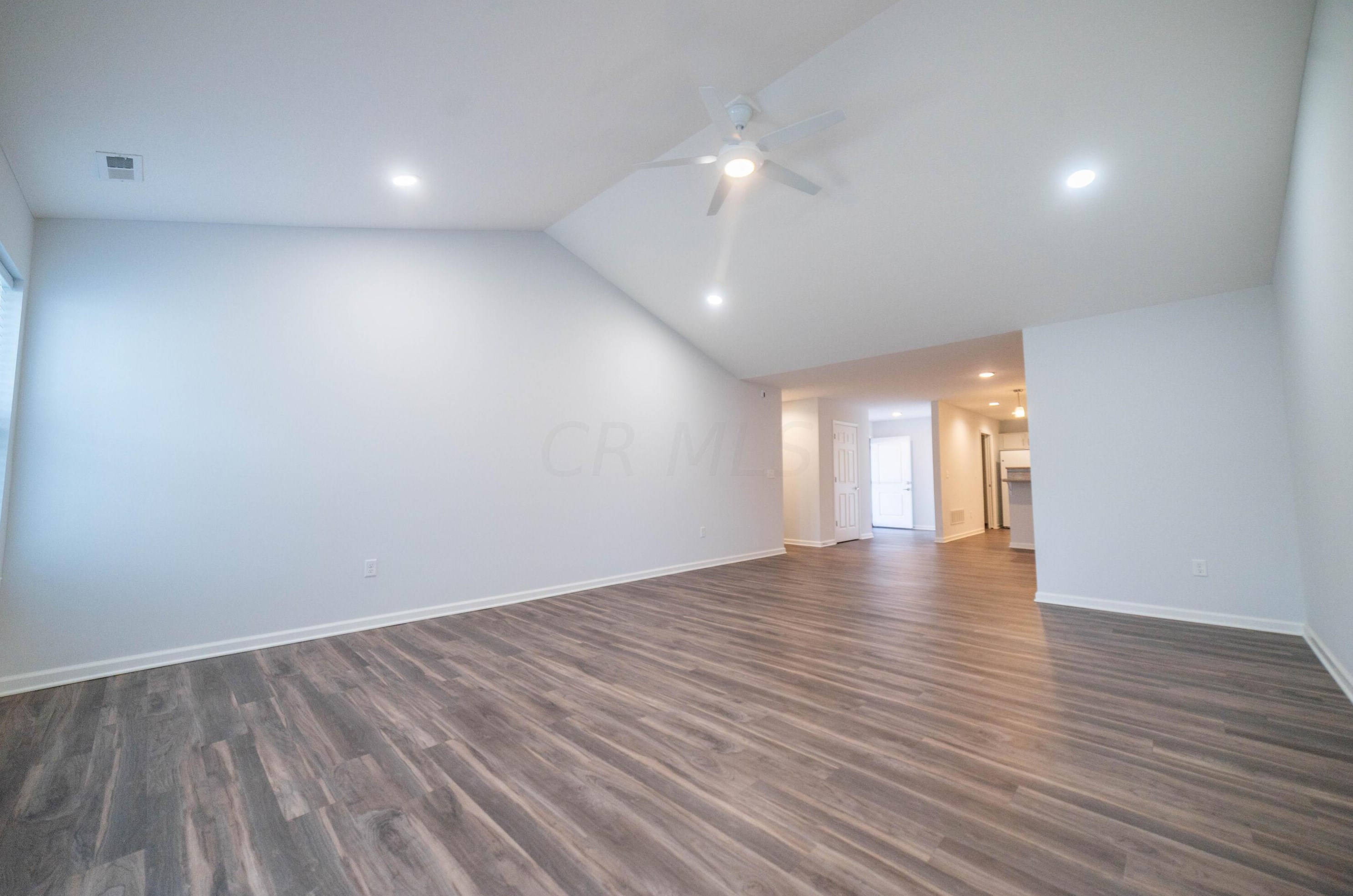 1407 Epworth Forest Dr, Lancaster OH  43130-7755 exterior