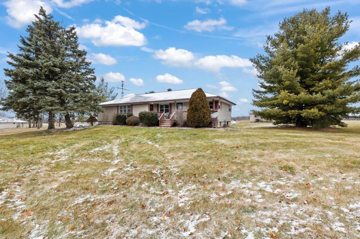 223-227 County Road 57 E, Bellefontaine, OH 43311