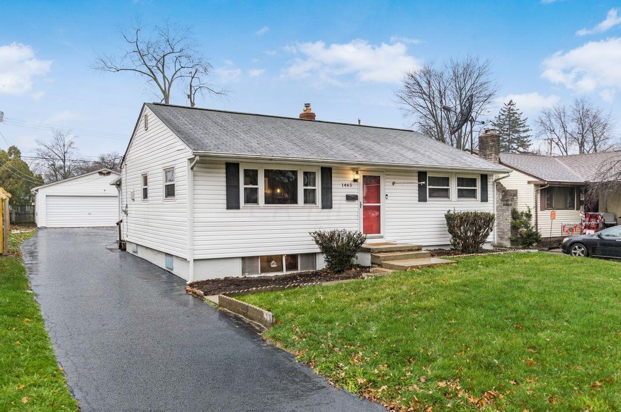 1465 Barnett Rd, Columbus, OH 43227-3205