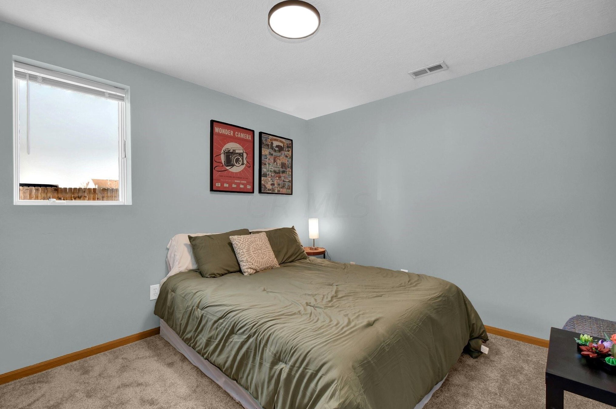 2859 Alderwood Dr, Columbus OH  43219-5044 exterior