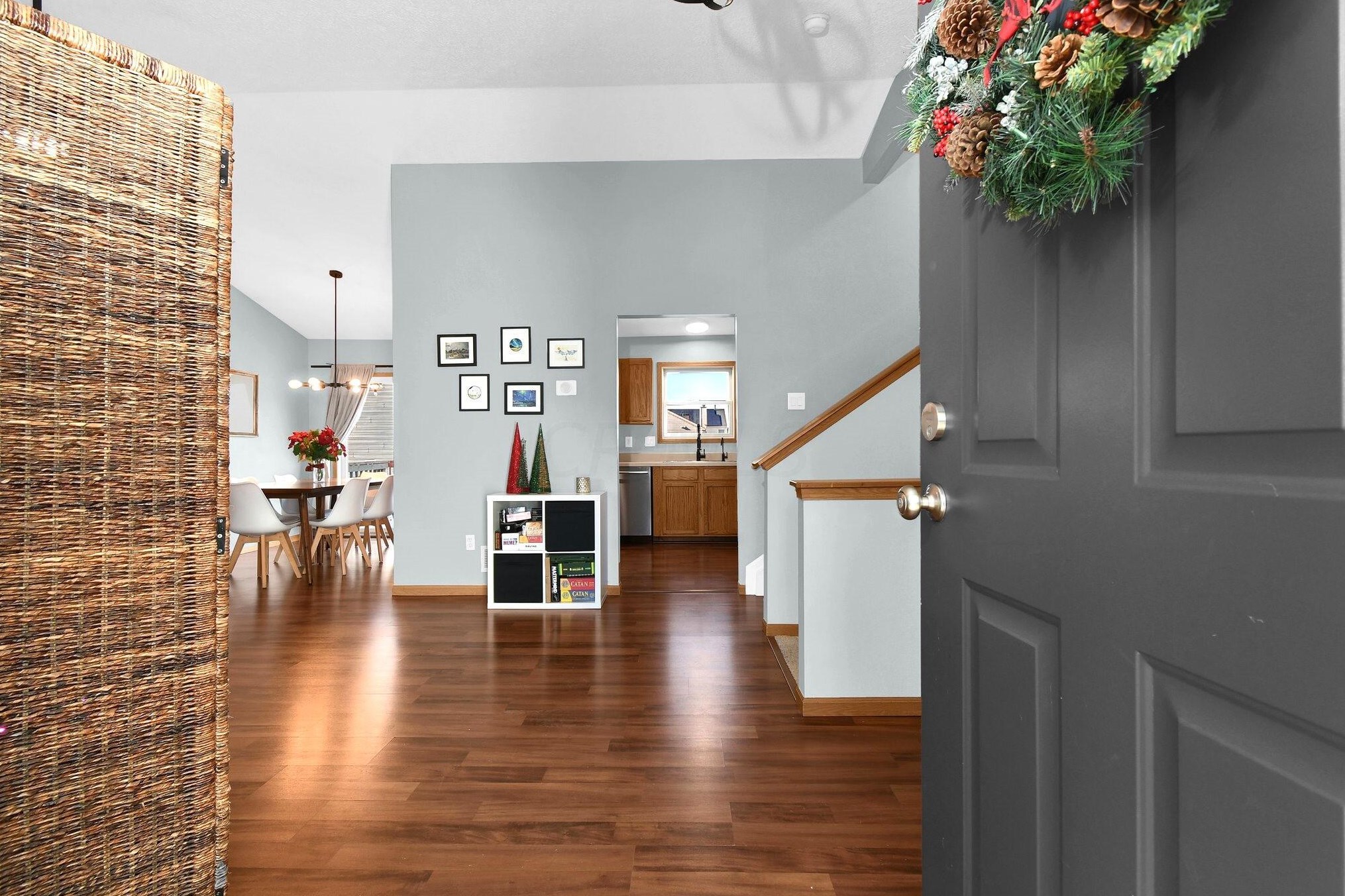 2859 Alderwood Dr, Columbus OH  43219-5044 exterior