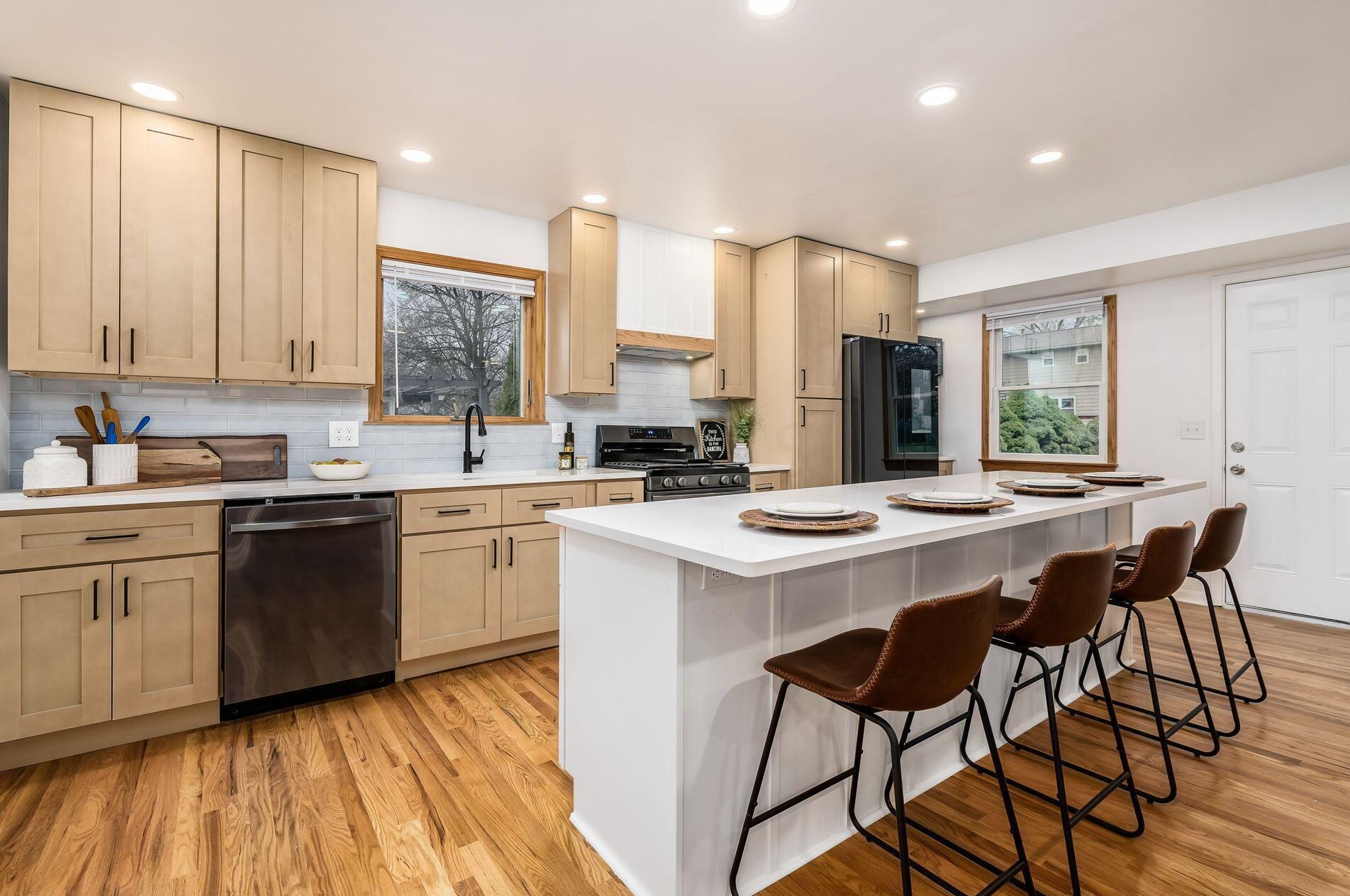 629 Old Coach Rd, Westerville OH  43081-1354 exterior