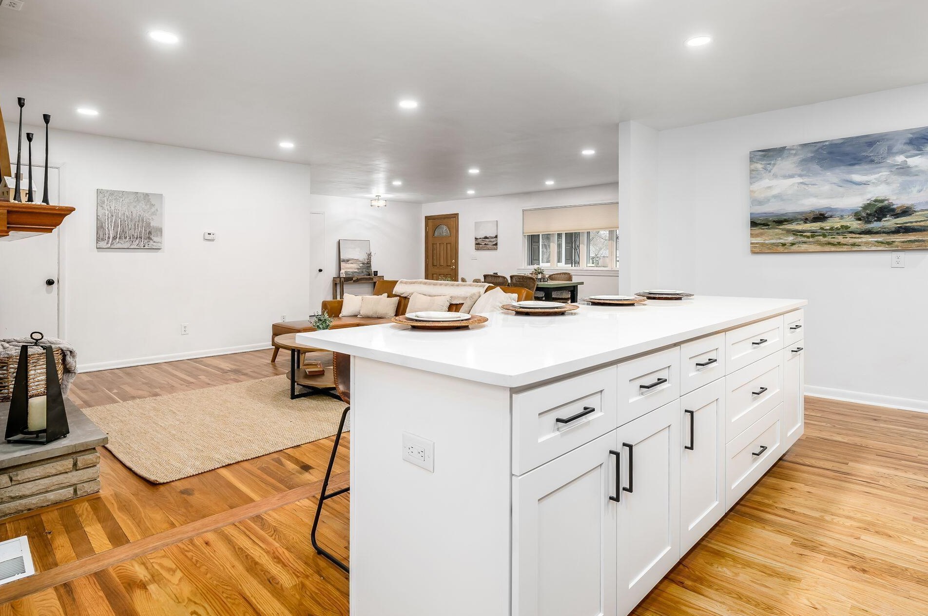 629 Old Coach Rd, Westerville OH  43081-1354 exterior