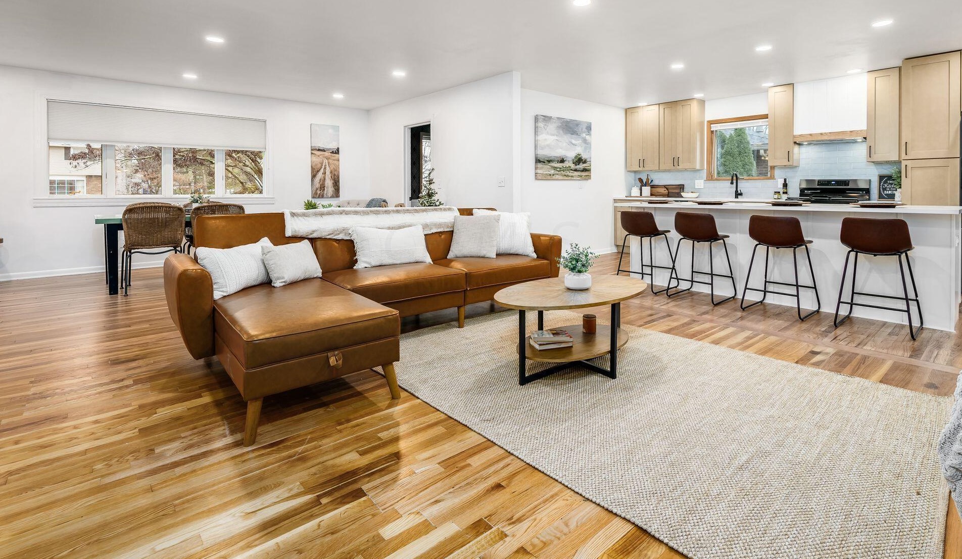 629 Old Coach Rd, Westerville OH  43081-1354 exterior