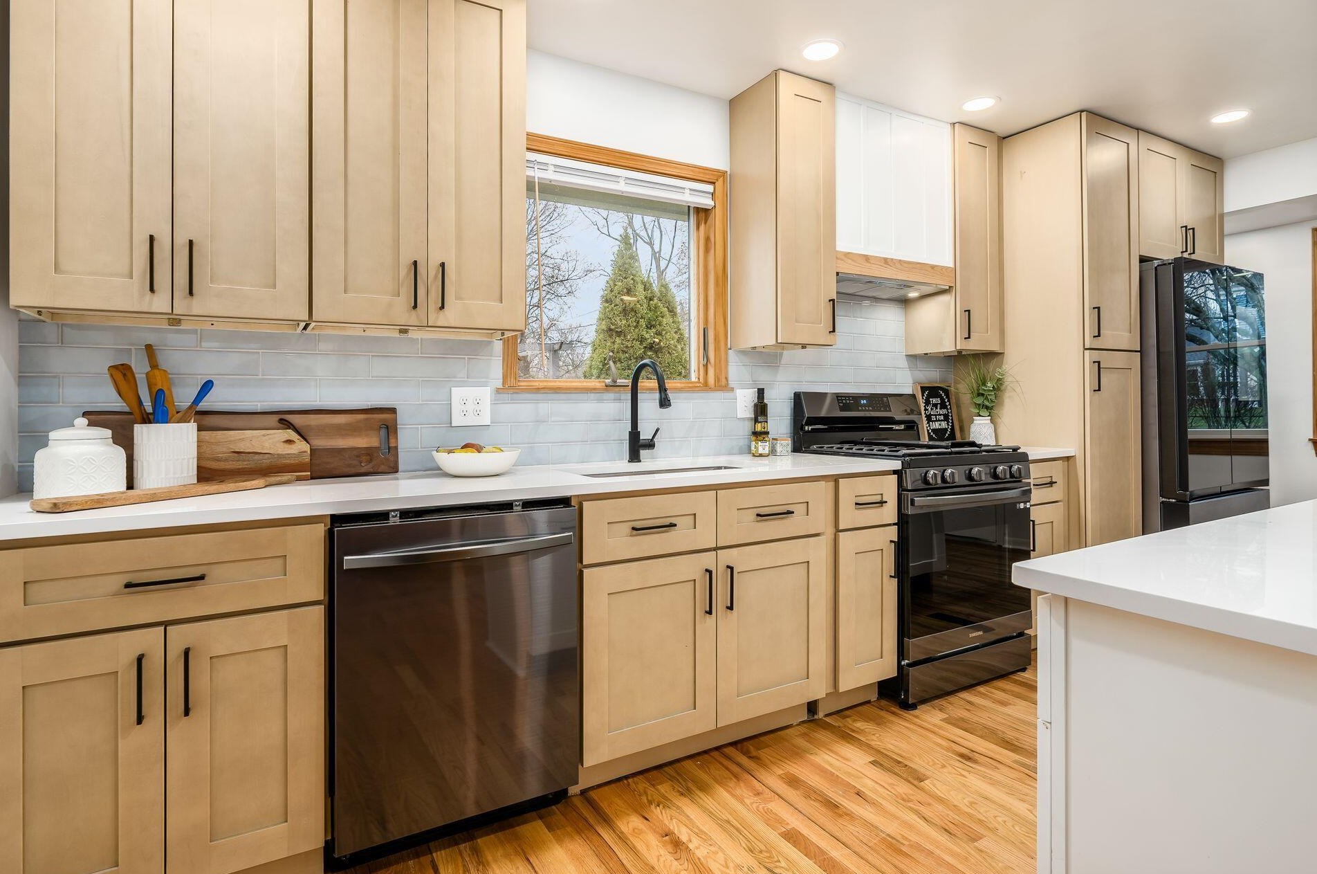 629 Old Coach Rd, Westerville OH  43081-1354 exterior