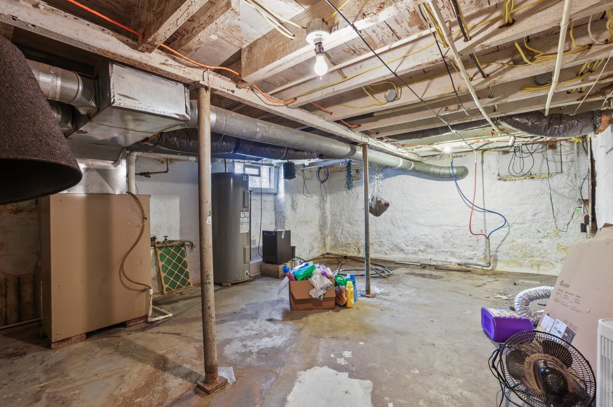 713 Grace Ave, Coshocton OH  43812-1017 exterior