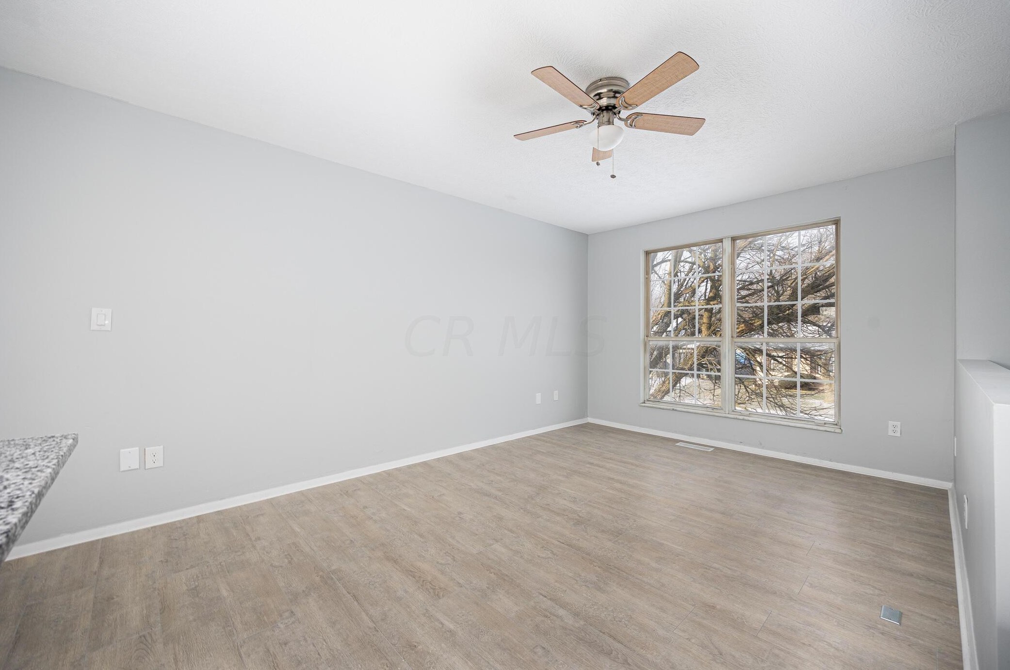 4066 Acres Dr, Columbus OH  43207-4639 exterior