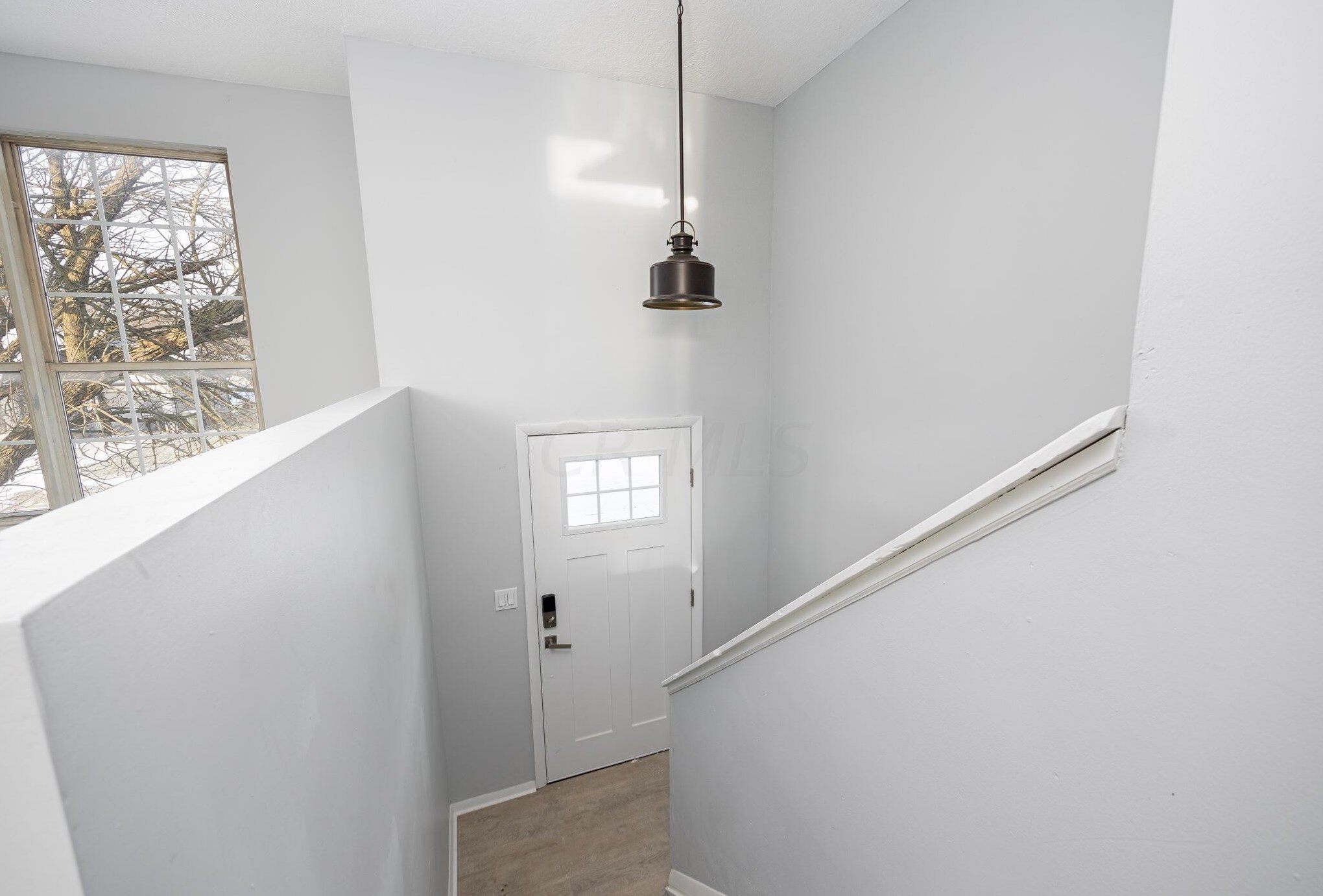 4066 Acres Dr, Columbus OH  43207-4639 exterior