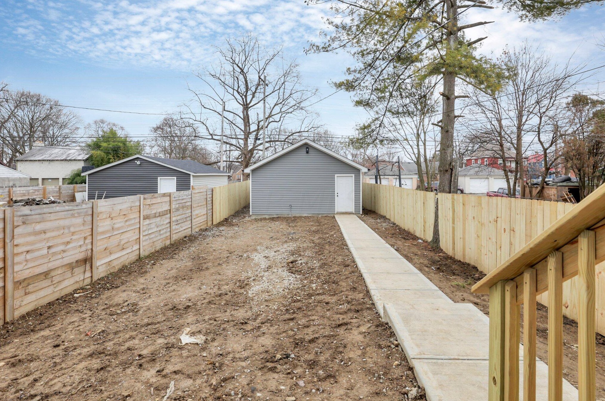 126 Burgess Ave, Columbus OH  43204-3303 exterior