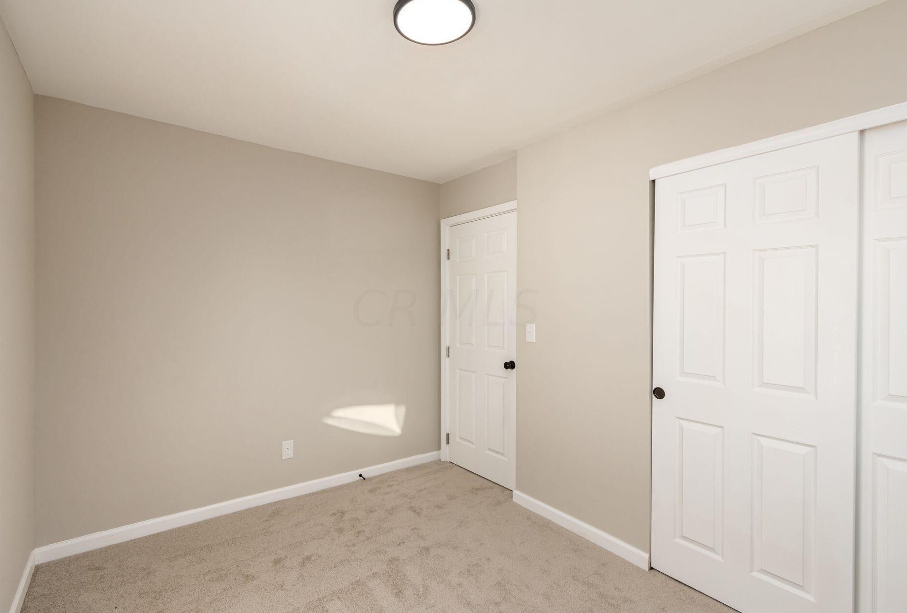 1364 Huy Rd, Columbus OH 43224-3558 exterior