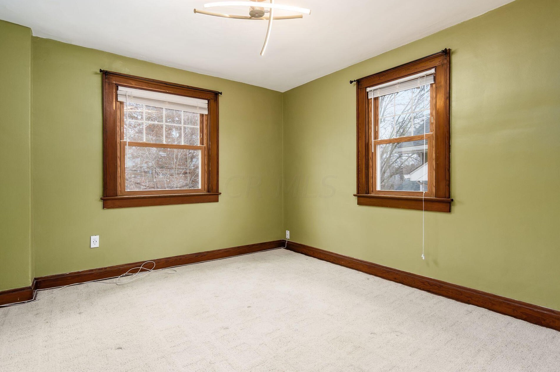 845 Cassingham Rd, Columbus OH  43209-2436 exterior