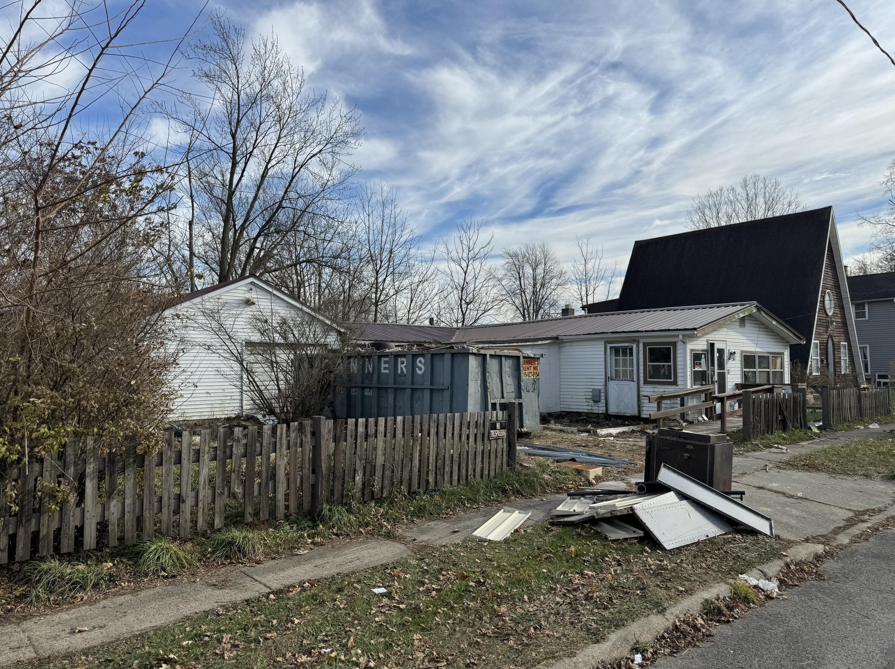 486 Scranton Ave, Marion, OH 43302