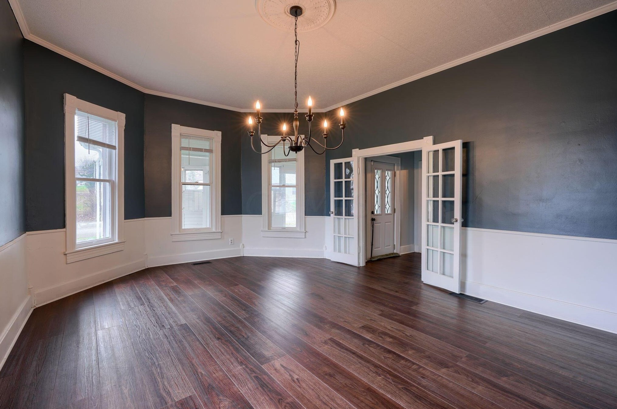 209 N Ohio Ave, Wellston, OH 45692