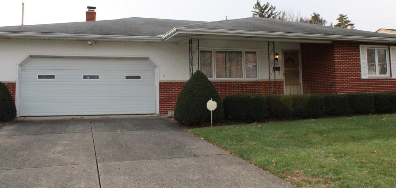 1103 Urban Dr, Columbus, OH 43229-5516