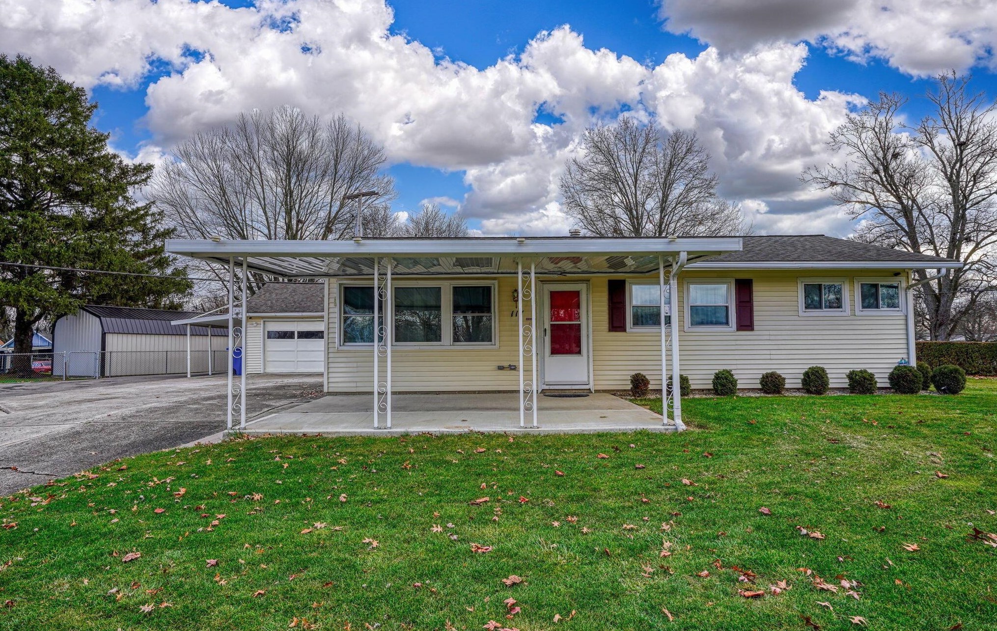 117 Richards Dr, Delaware, OH 43015