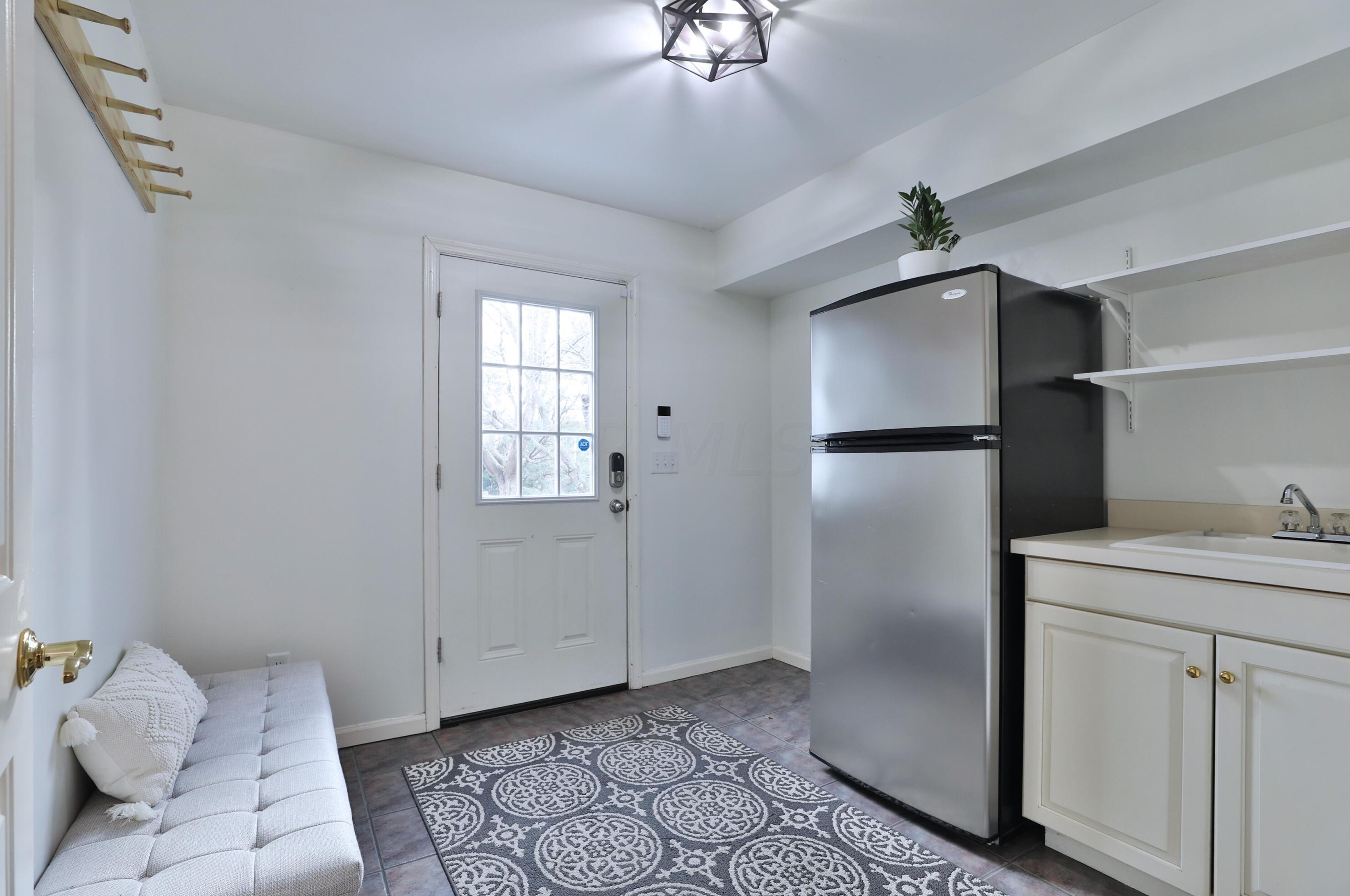 113 Riverglen Dr, Columbus OH 43085-3665 exterior