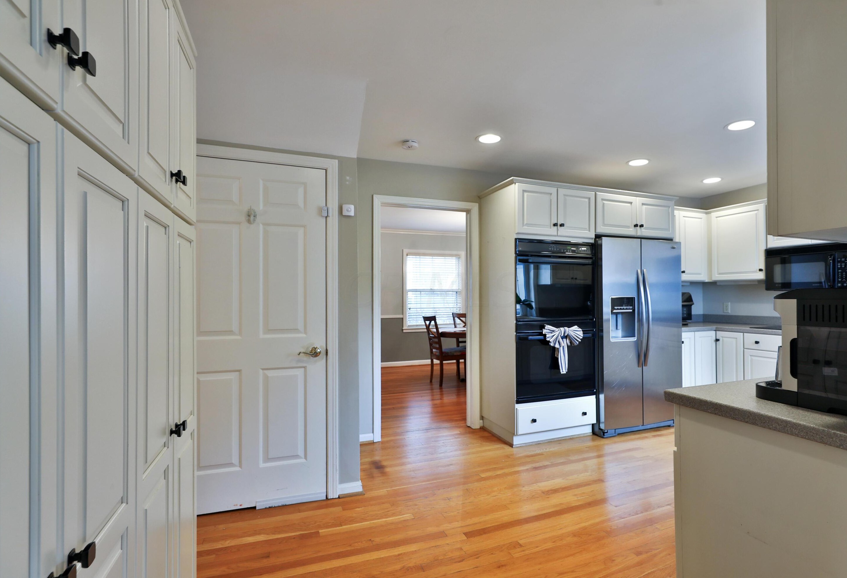 113 Riverglen Dr, Columbus OH 43085-3665 exterior